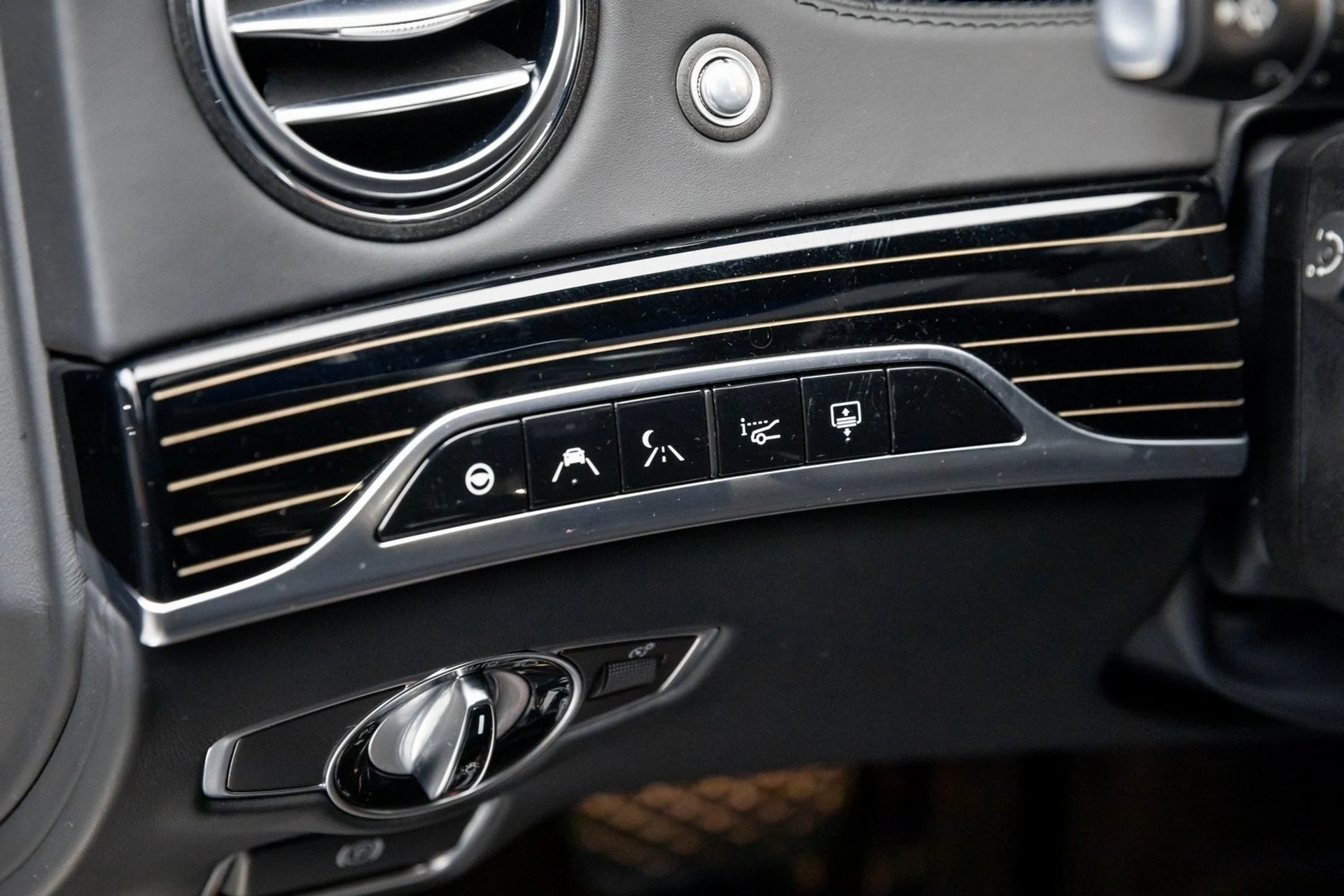 mph033_2339603155_34_ad6feec75a