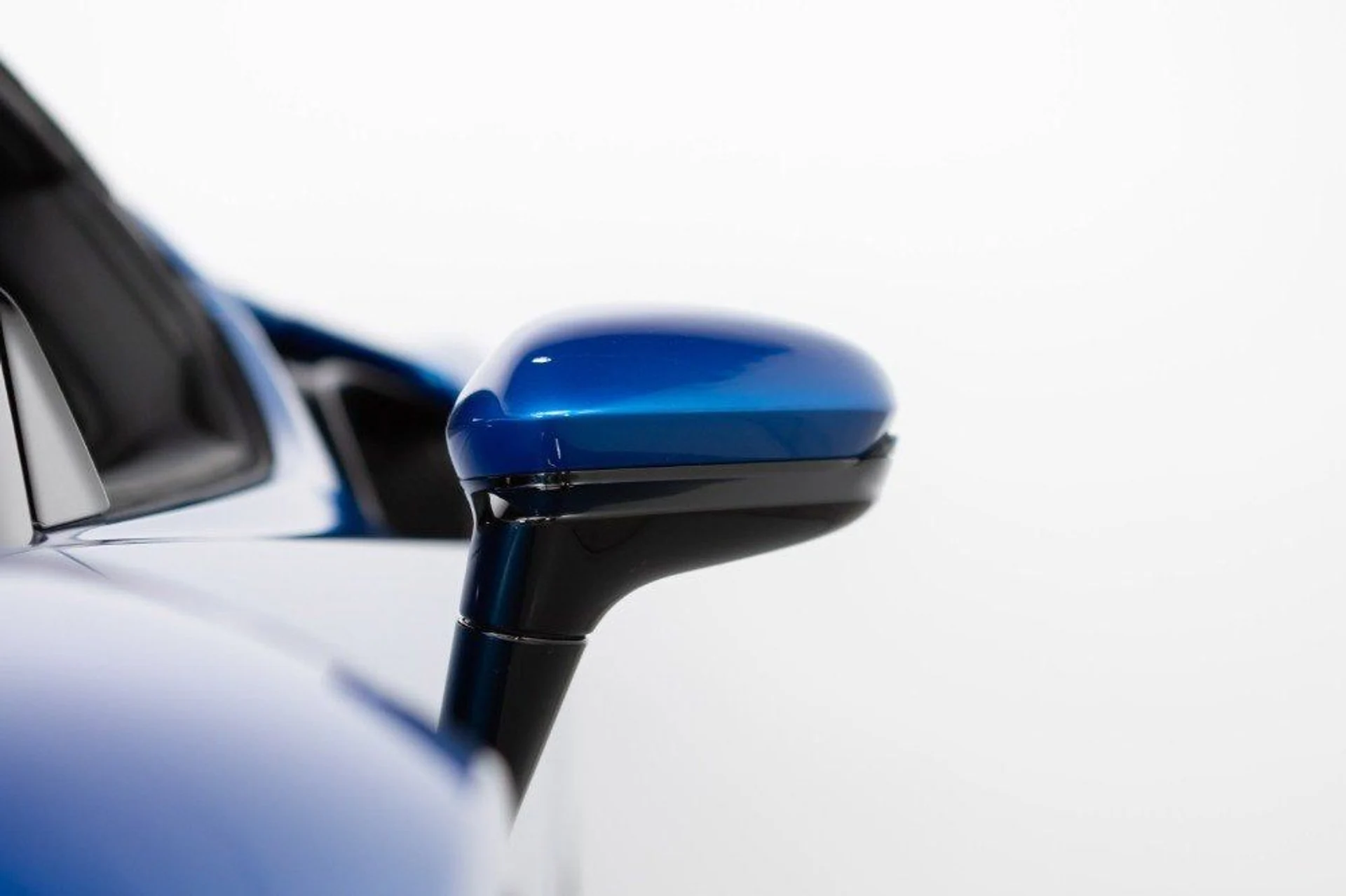 mph033_2341131211_60e21940588c48d39e32577cd534968f_e721403957