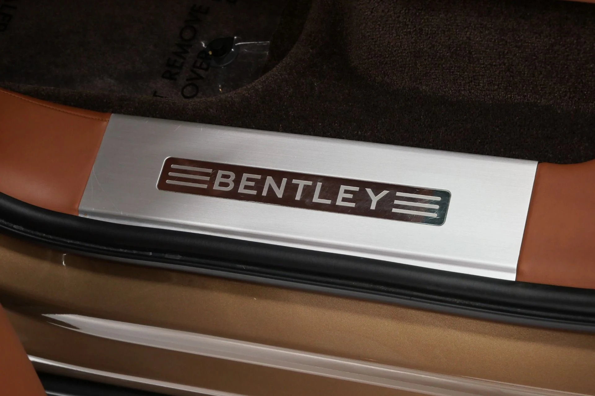 mph033_2349412581_Used_2017_Bentley_Bentayga_W12_Four_Seat_Comfort_Specification_with_Rear_Console_1776956660_191b7588cd