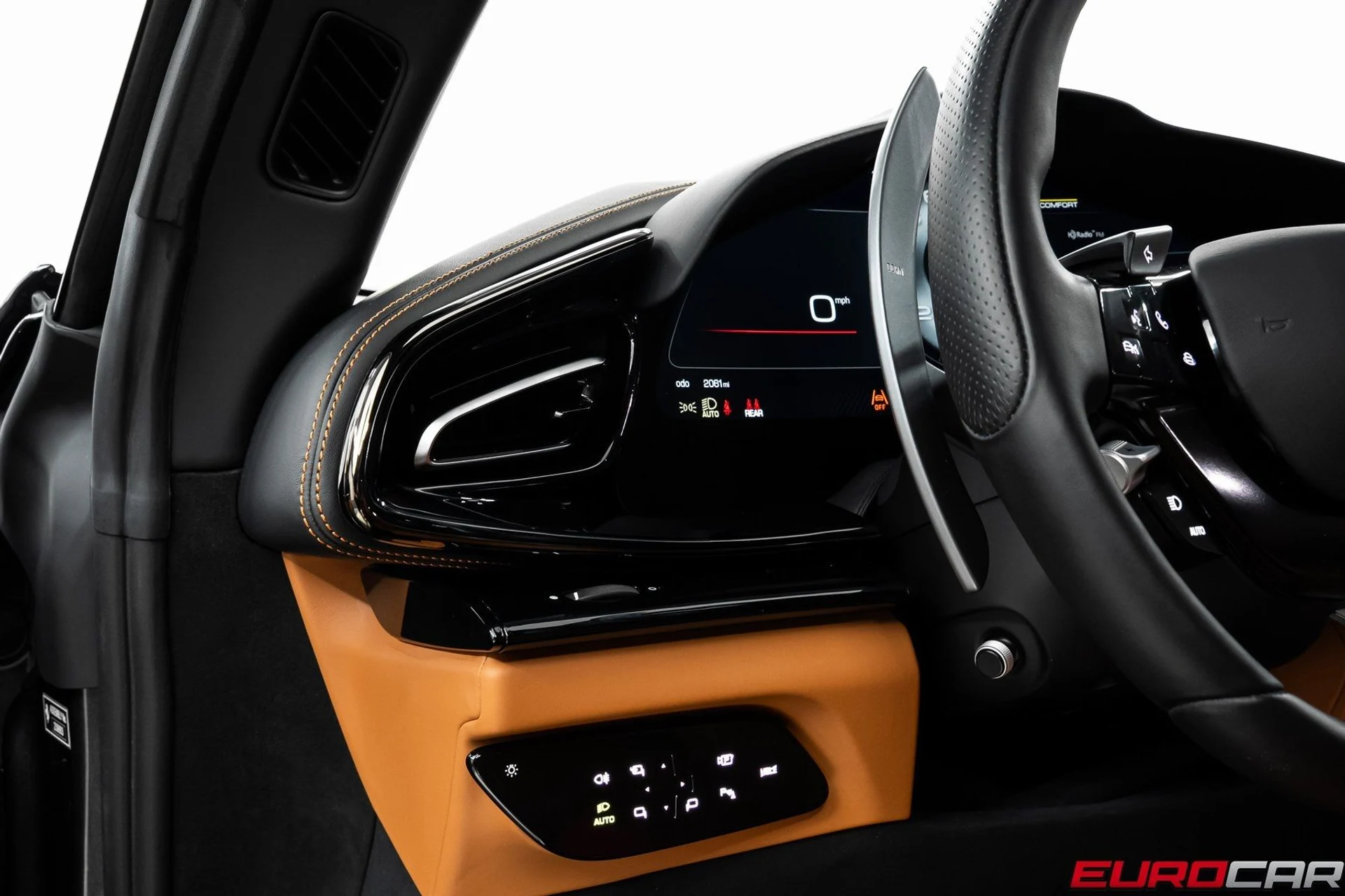 mph033_2353566007_image_34_1a3d1f56cd