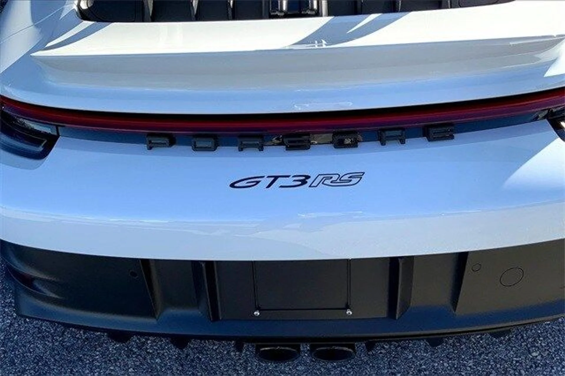 mph033_2354600866_bf562a4e6cae7157a9416d6d83c2d238x_0a7d4eede2