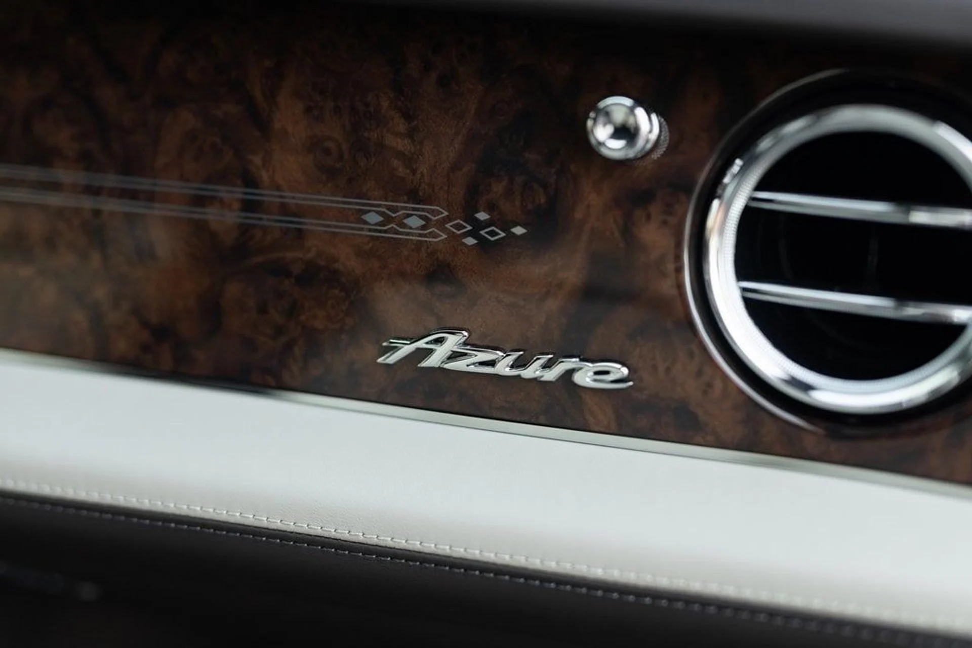 mph033_2359152779_bba152dee98bd9a720b54c381e40e08dx_945037c74b