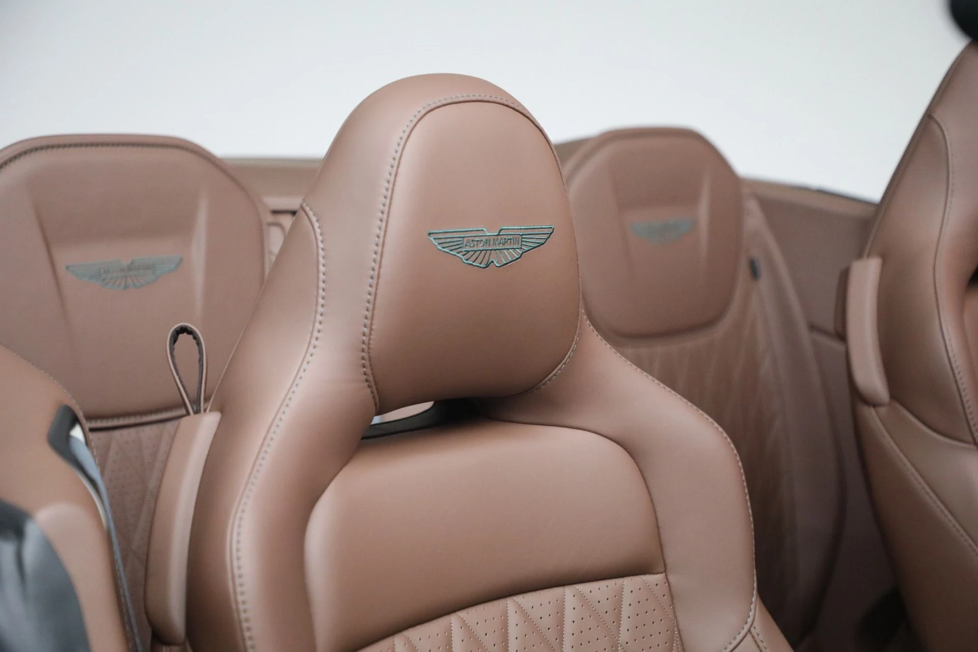 mph033_2369236597_New_2026_Aston_Martin_DB_12_Volante_1767705691_7d74332c7b