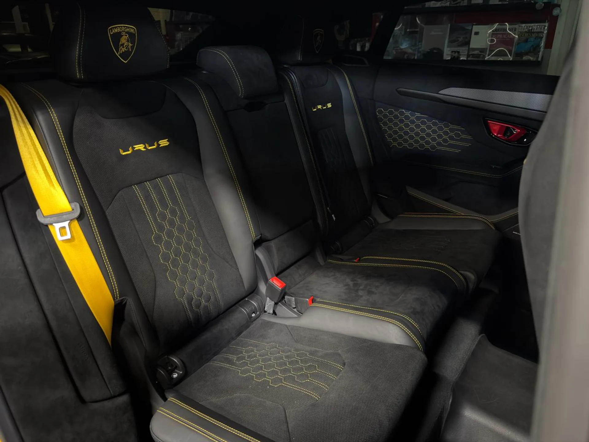 mph033_237225969_639120476898478694_d9bf360792