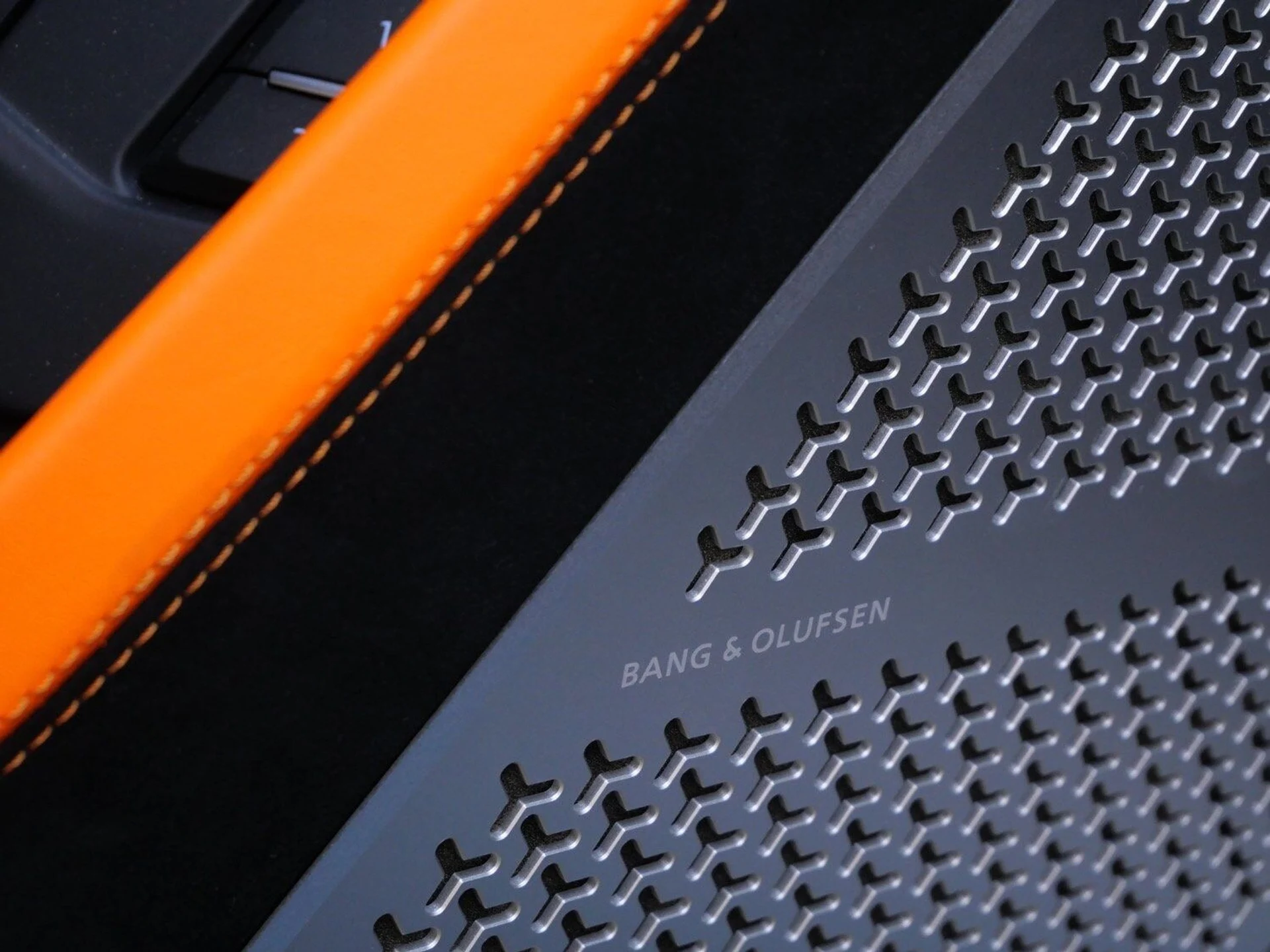 mph033_2376381595_068b89557877d6e7d9760b973045b5a9x_cc340799cc