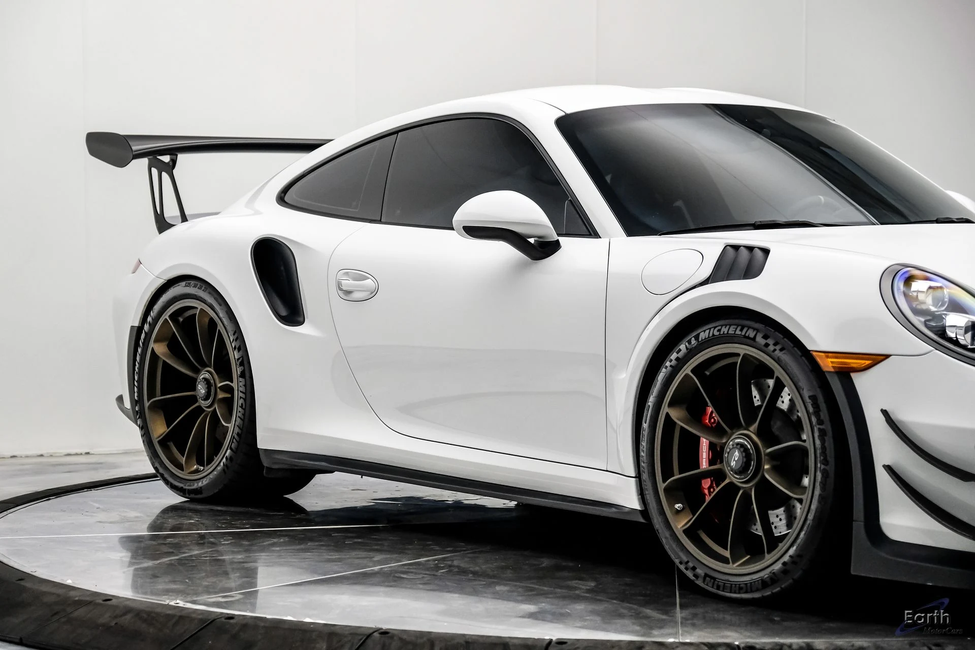 mph033_2380635934_c542b8dd7fb9f686cabd6133f69b9a87x_12068a86e3