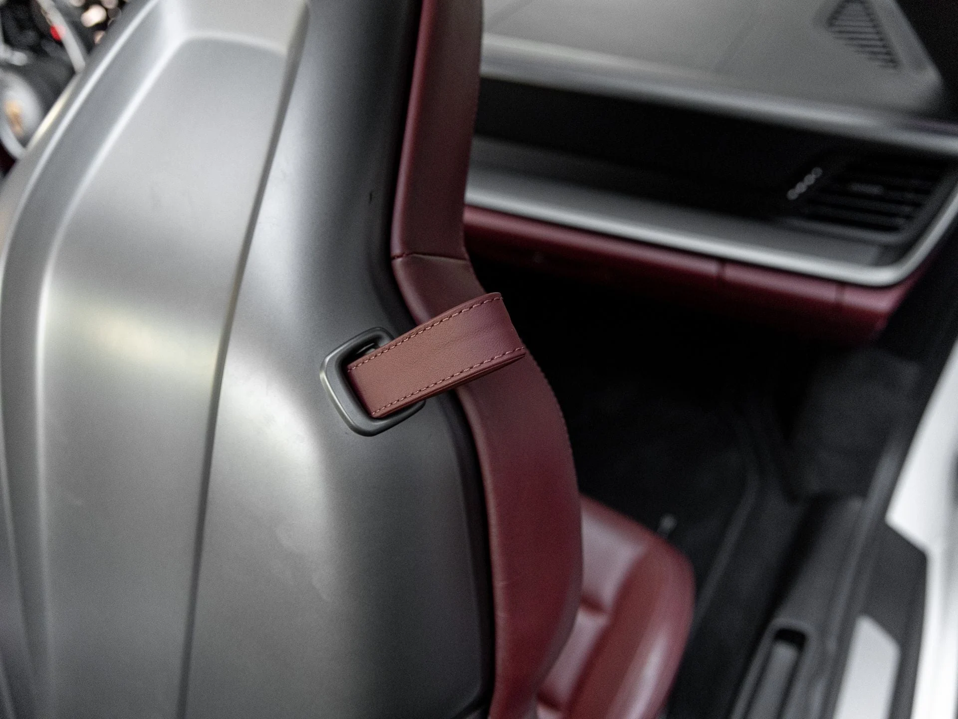 mph033_2381154864_34_5ec01fc9ac