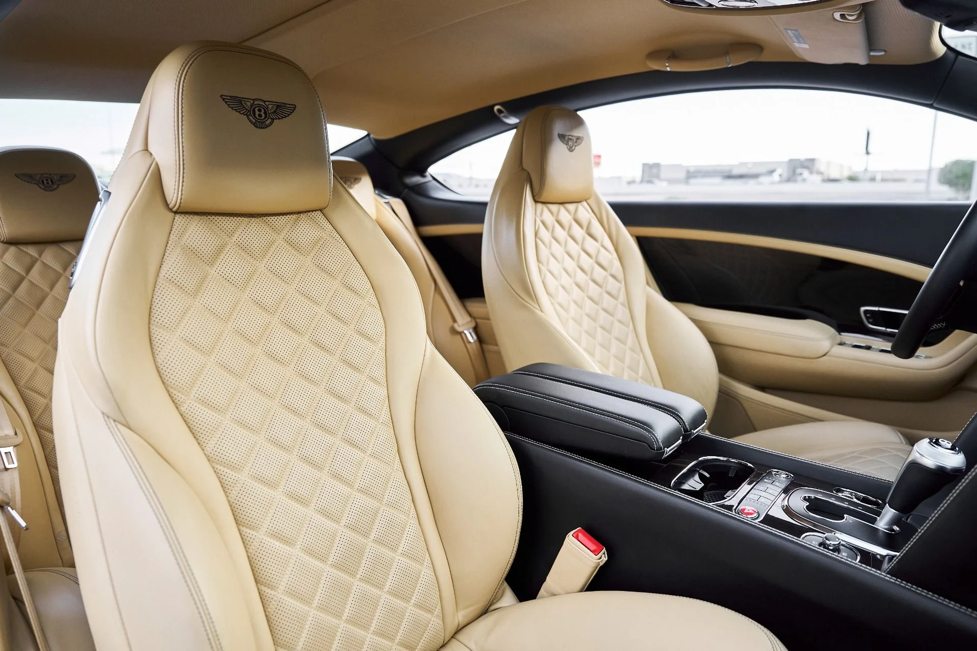 mph033_2385274250_Used_2016_Bentley_Continental_GT_W12_1767667395_3d84ef975e