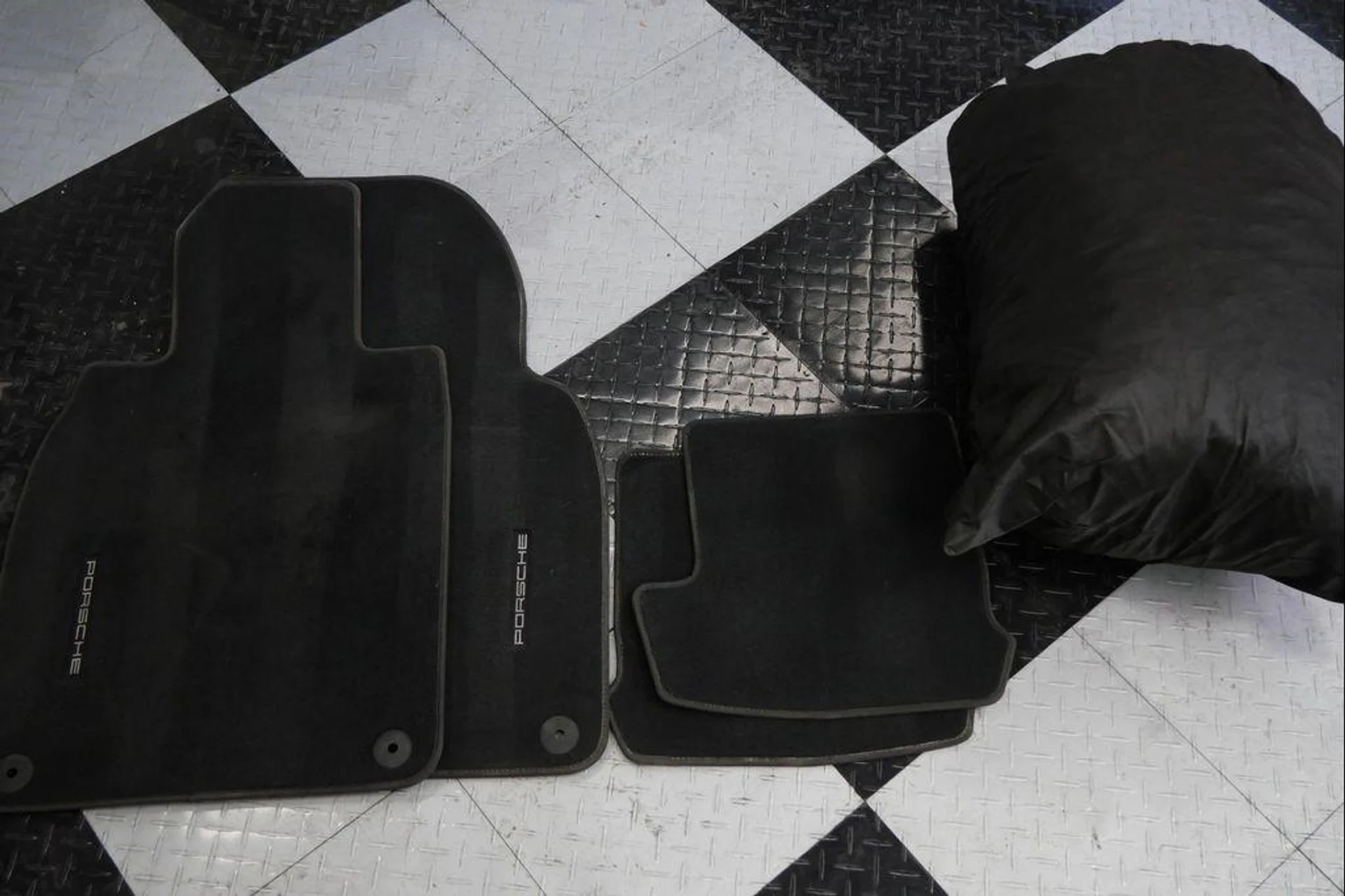 mph033_2393917854_U_Qd3po_RWSI_6l_Jw0i43_Csc_Io_Eg0_I_3fbda03f14