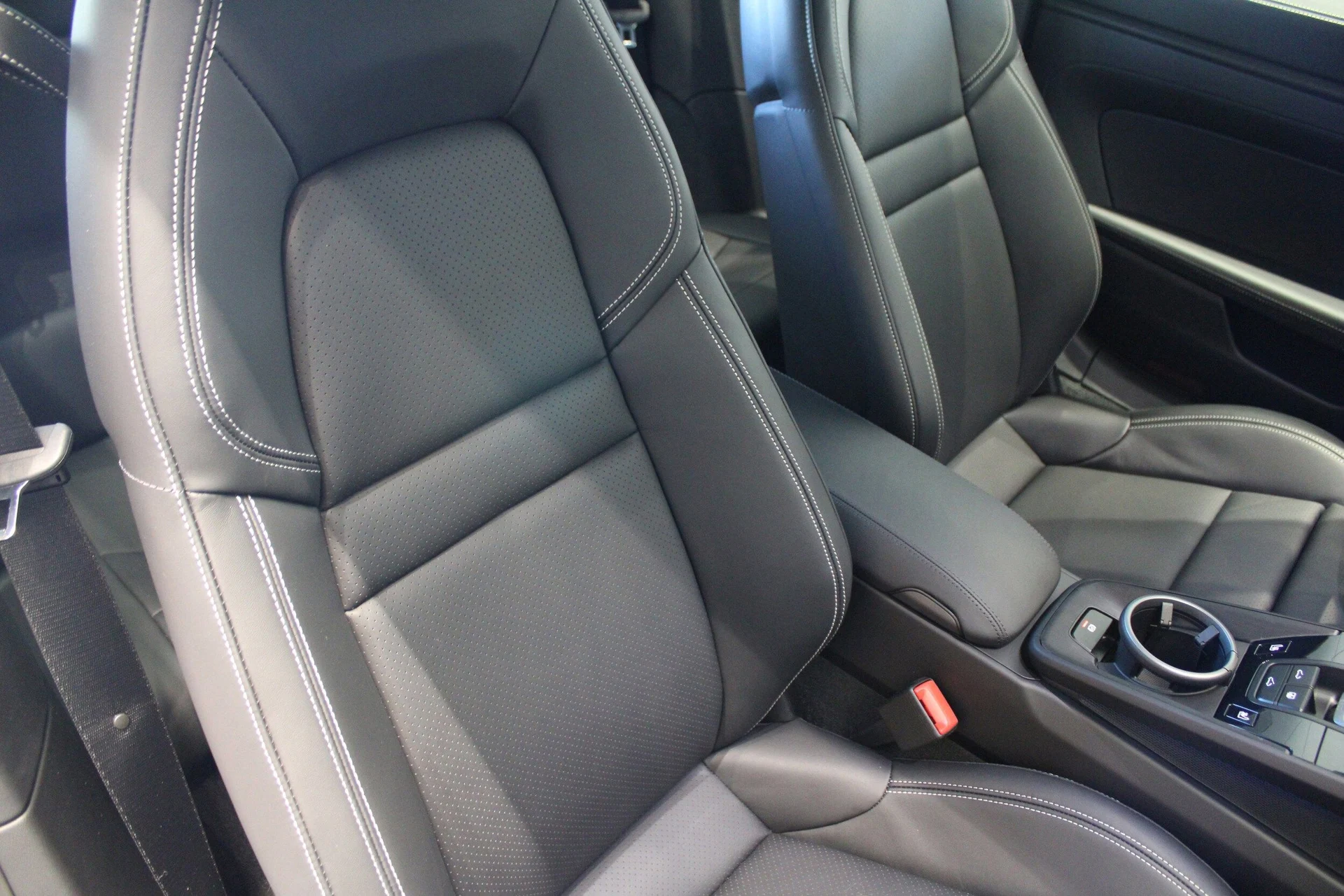 mph033_2395206102_50d7584dc2ebbcbf0758ab0f89f666d0x_be61d83735