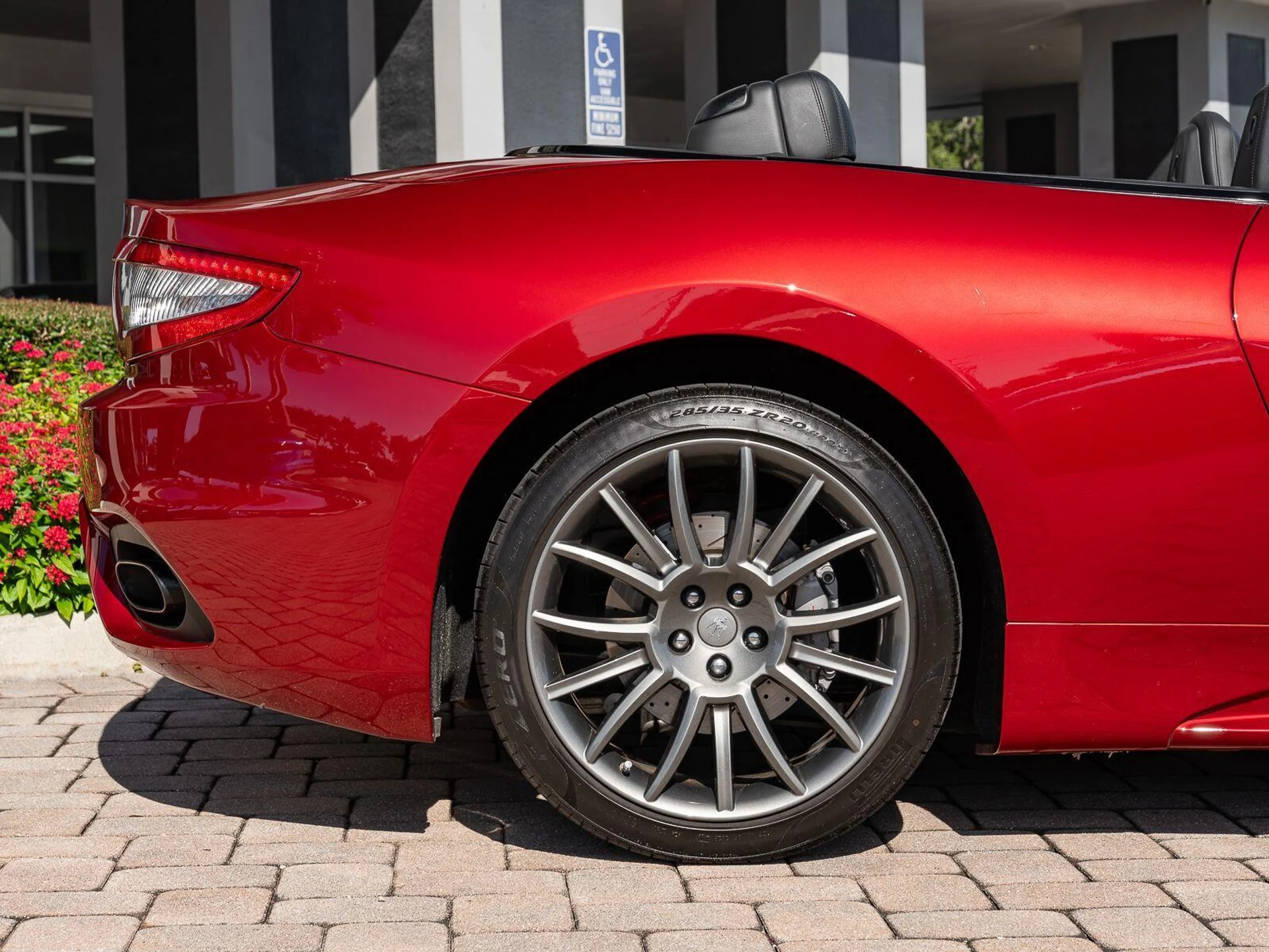 mph033_2398925035_Used_2019_Maserati_Gran_Turismo_Convertible_Sport_1792433384_9abf69a37e