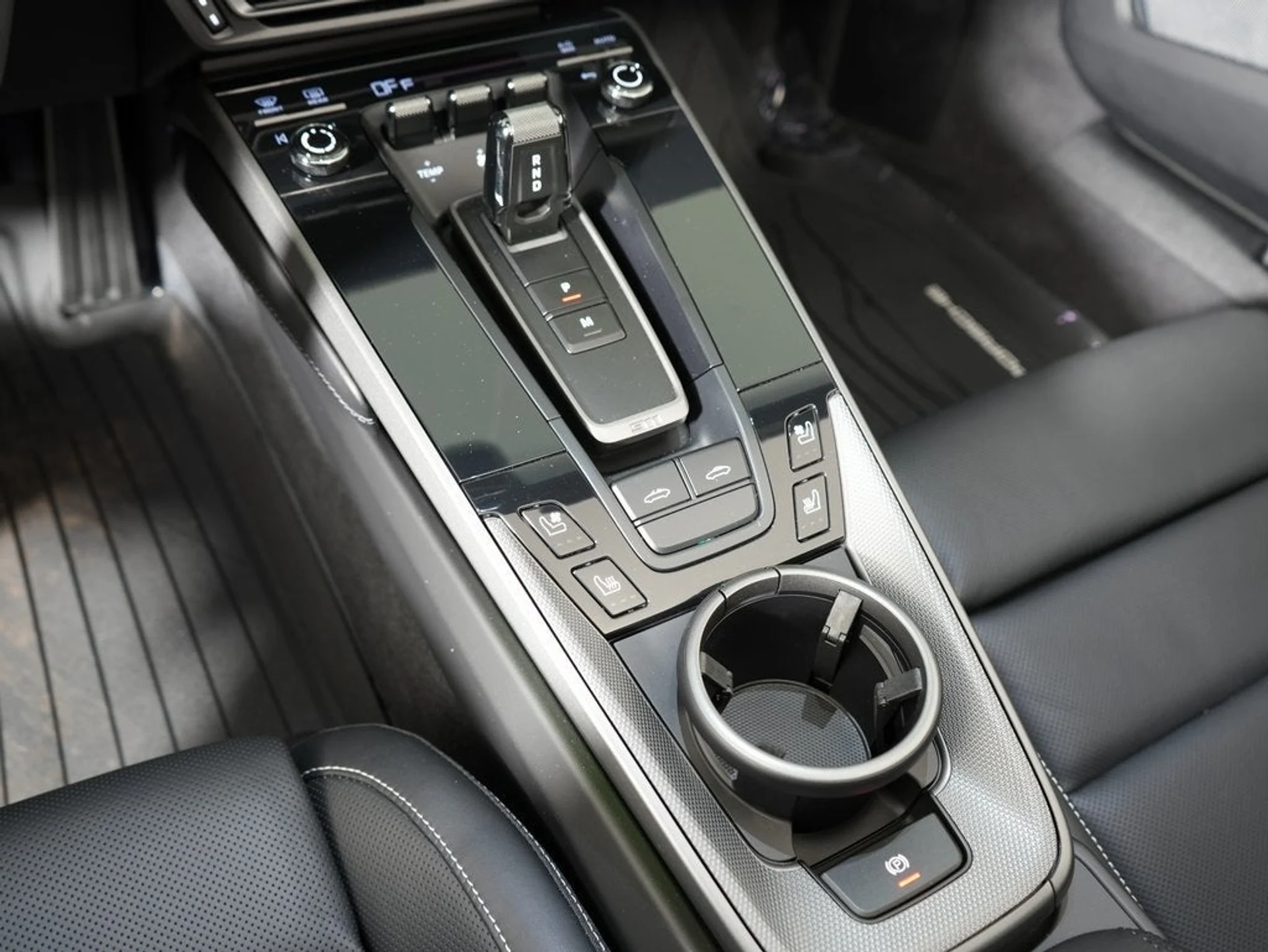 mph033_2404253038_34_ab7061f2b2