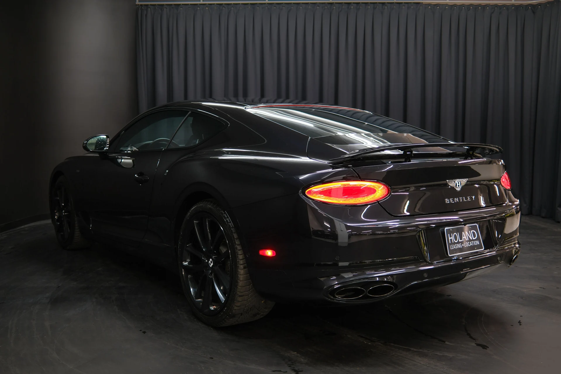 mph033_241163155_235f142a_4158_4651_a642_b0b99652fc2f_557a6b125e