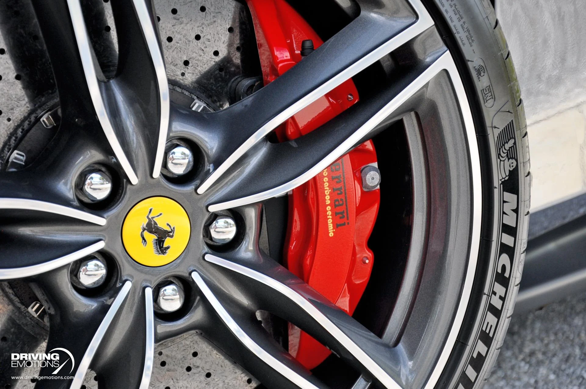 mph033_241431555_882_p34_l_e0be11b0c5