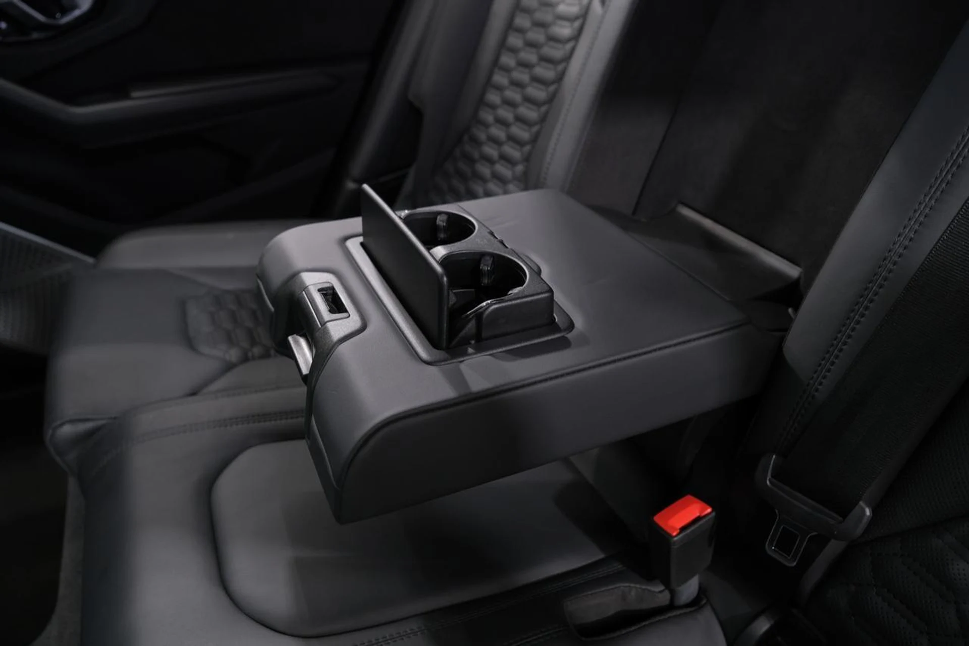 mph033_2419114102_685bcd7e3c4fe27cdd77449d164cc3d9_a3a5efd77a