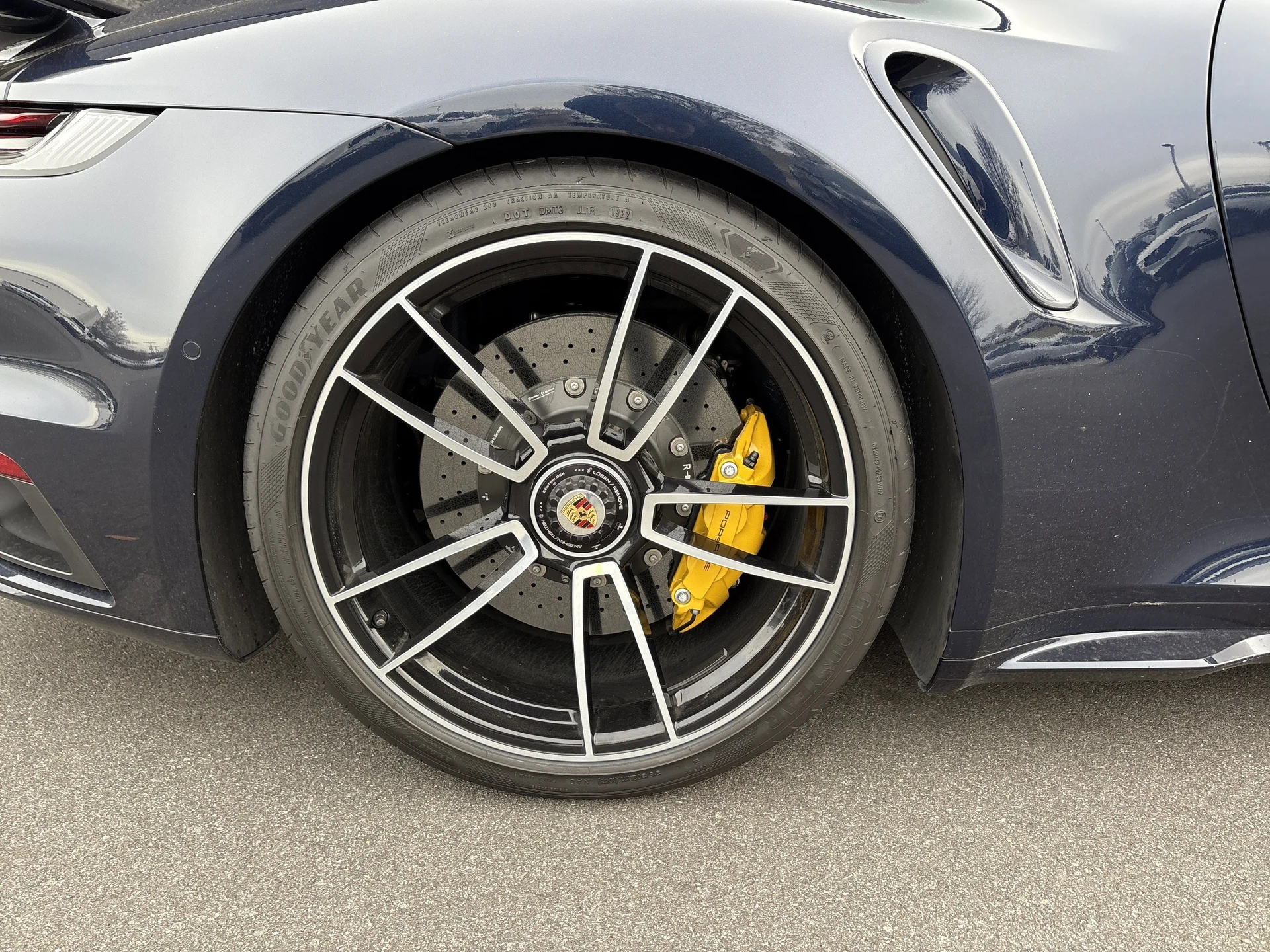 mph033_2420942580_27577cf43aa74f01bd90834f3089266a_2a28252b31