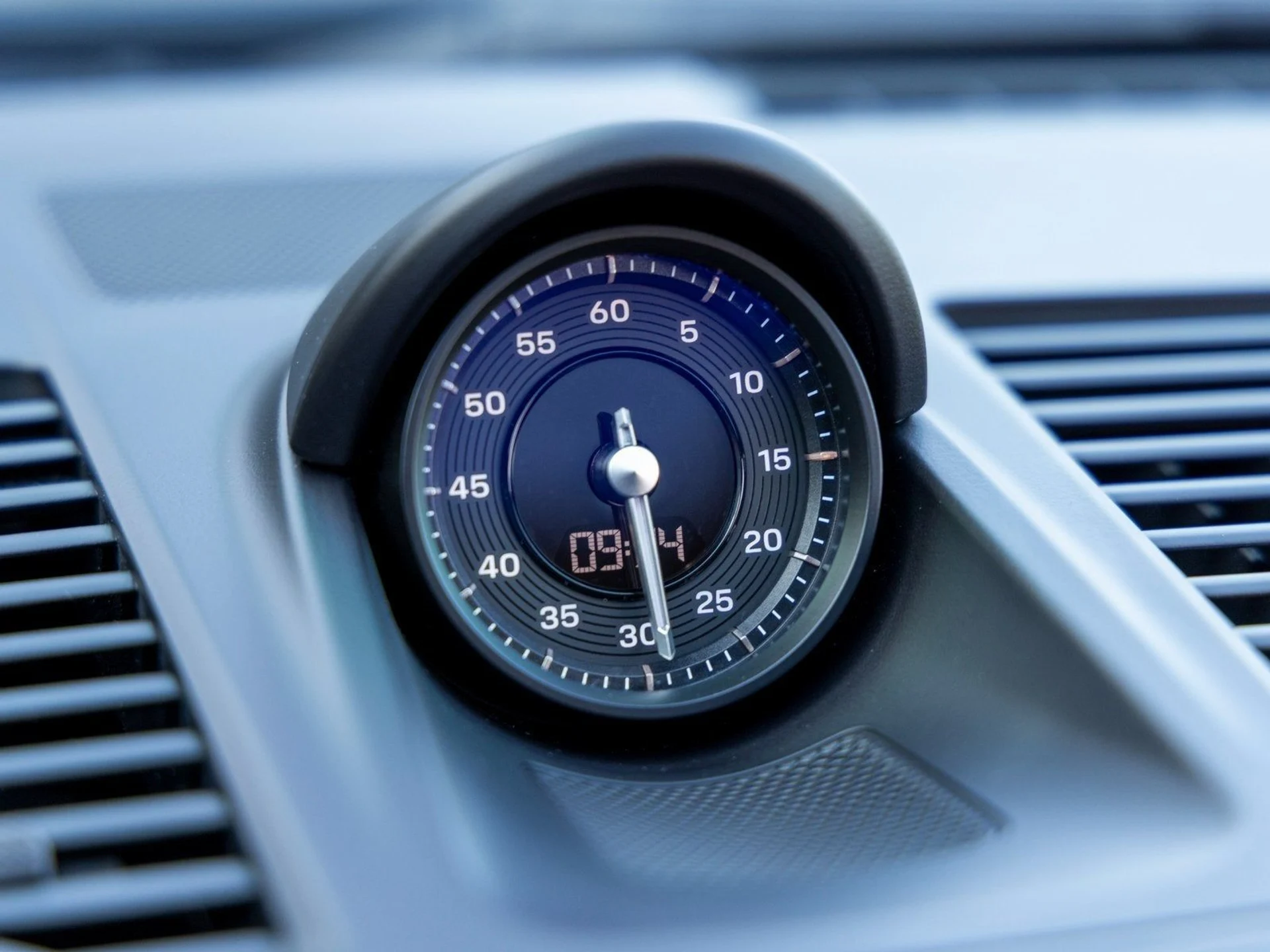 mph033_2420991908_34_a505055c5f