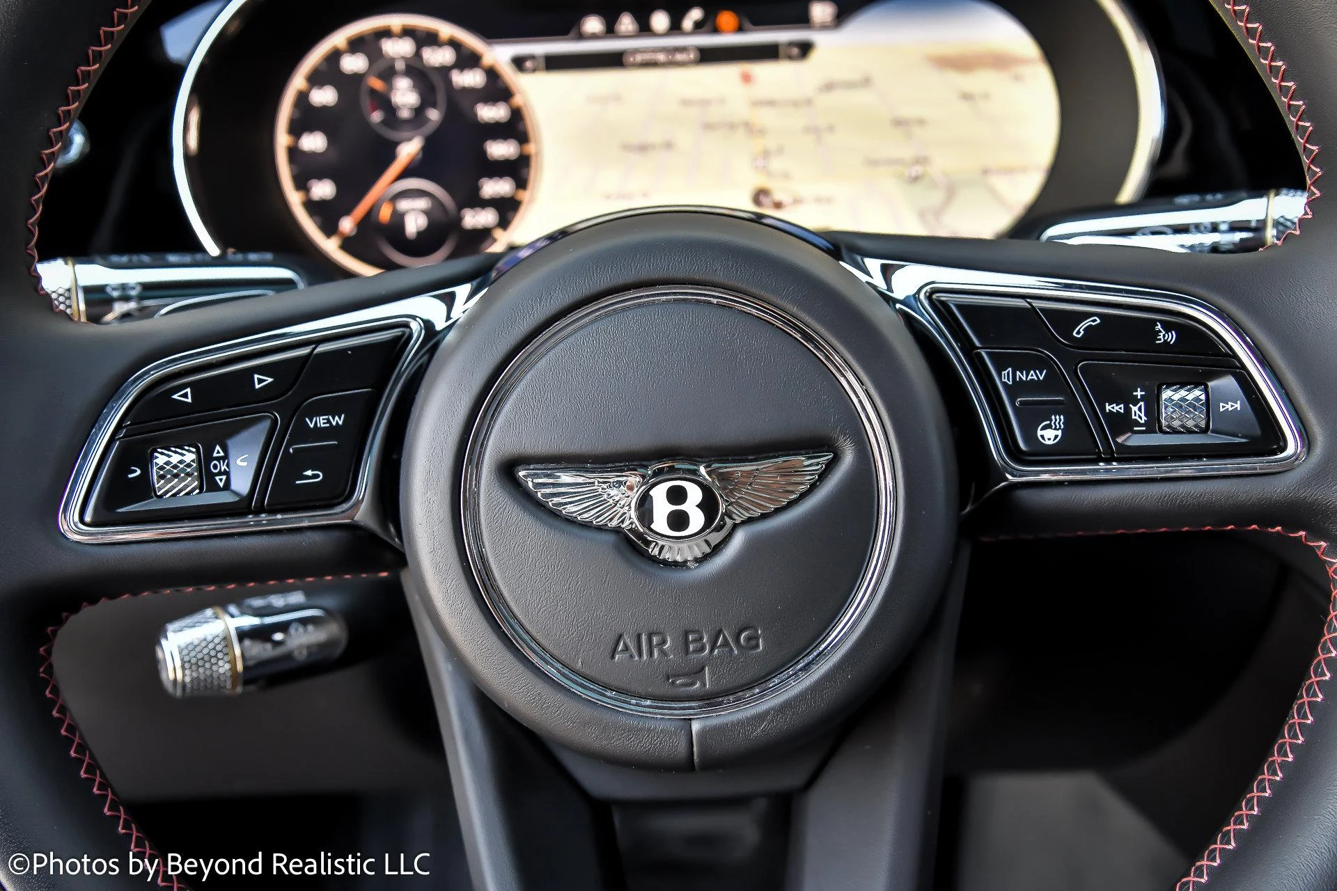 mph033_2422576870_Used_2022_Bentley_Flying_Spur_V8_1742285346_2a45283453