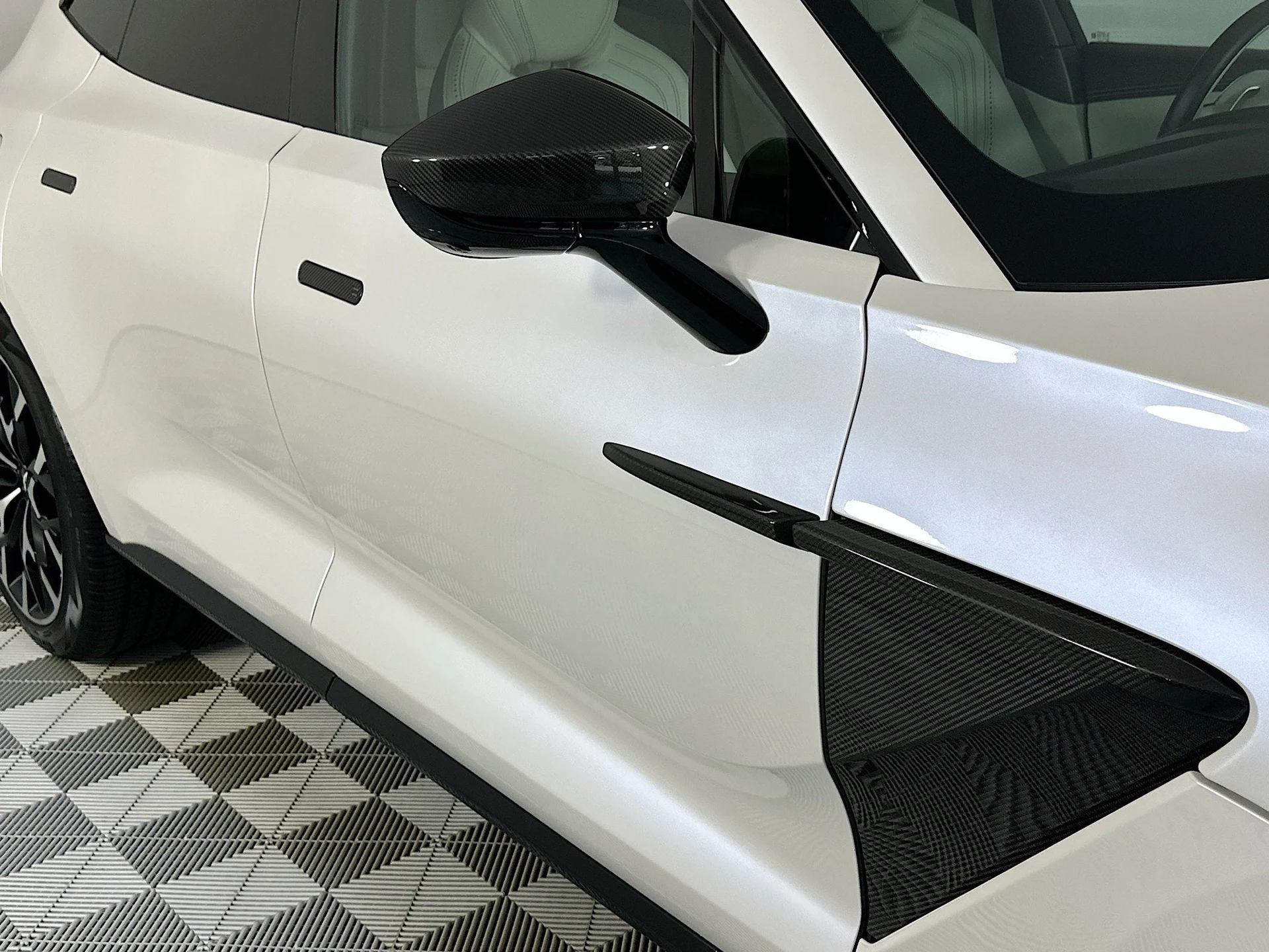 mph033_2425057556_34_409165d474