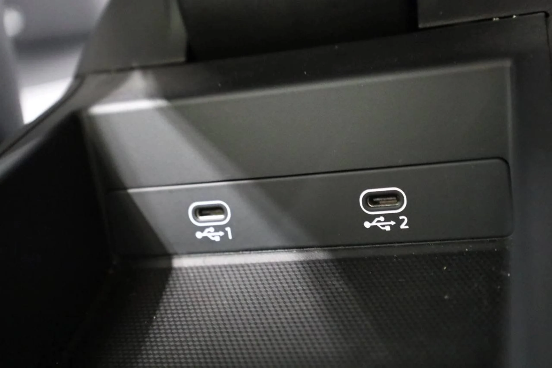 mph033_2432549283_09f6117b04122f775665afbf8fc2e178_778dd5977f