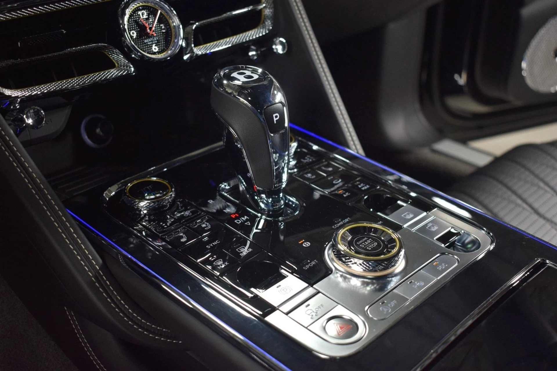 mph033_2447699459_3e23044cd8127f771e4cb83bc3d6a6dax_20bda2efda