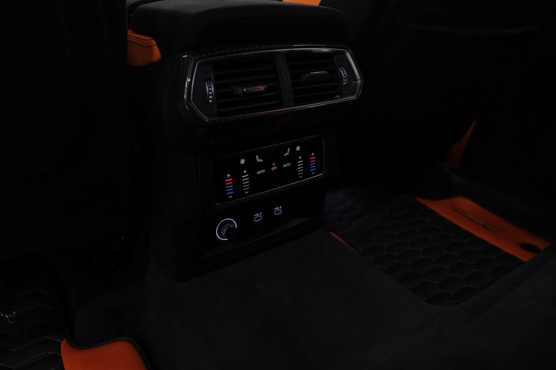 mph033_2450235142_efc17a2a42107dda522670952d332303_27757928fe