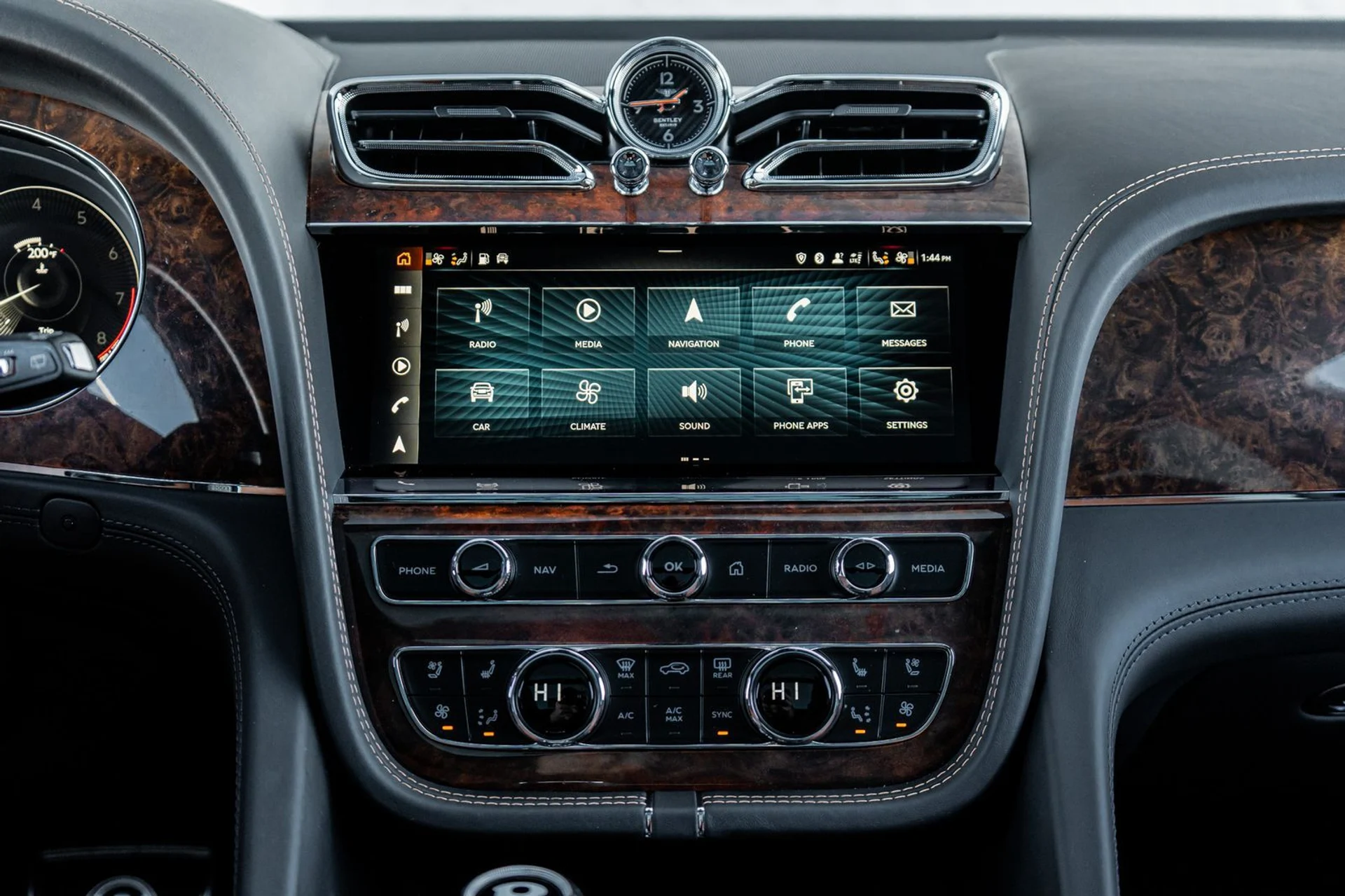 mph033_2452965283_23e60bcf_5e44_4155_bf5e_4cd88ca93682_3d351d9763