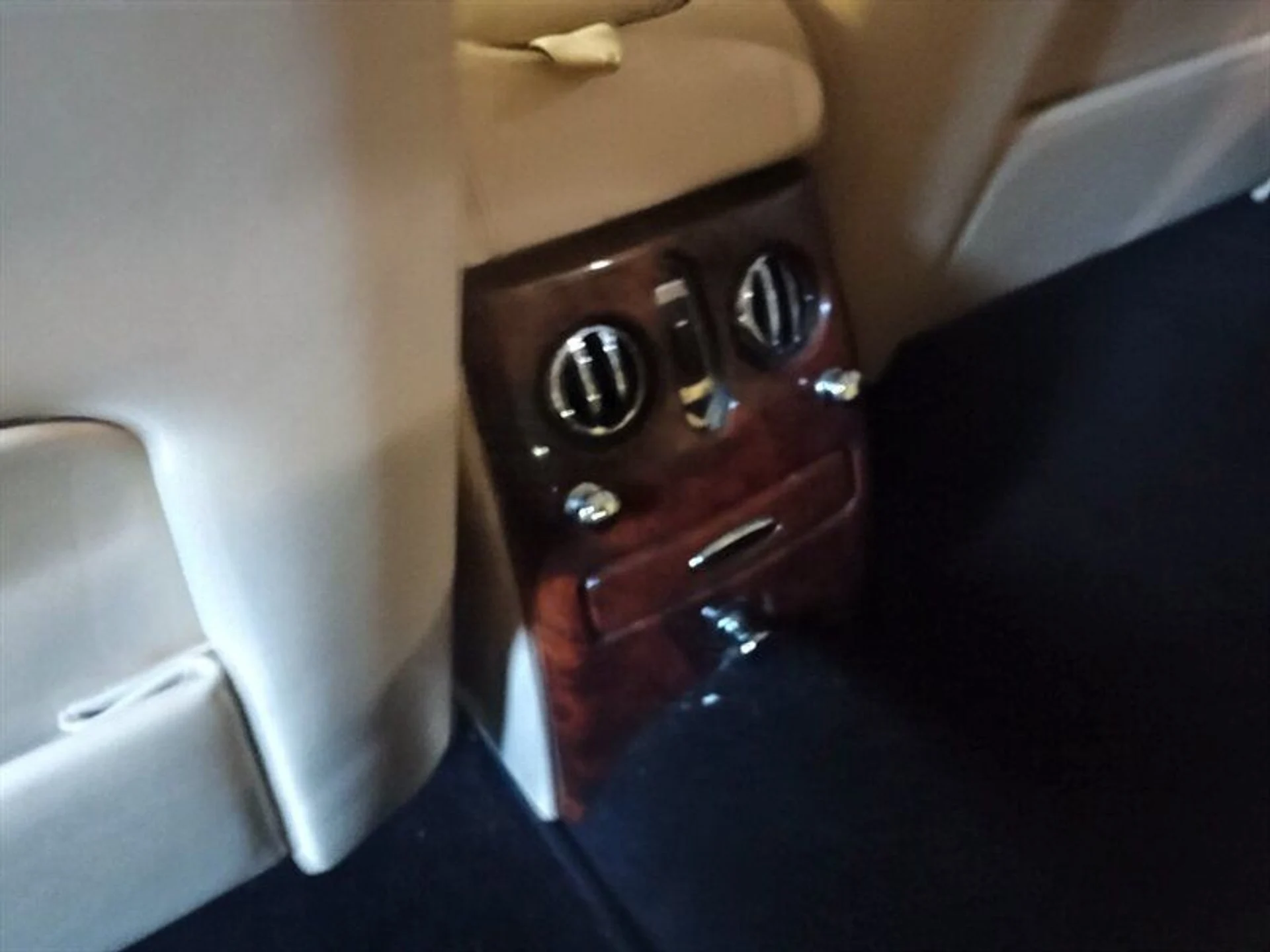 mph033_2468061347_05be211416_800_5ee7acf5a6