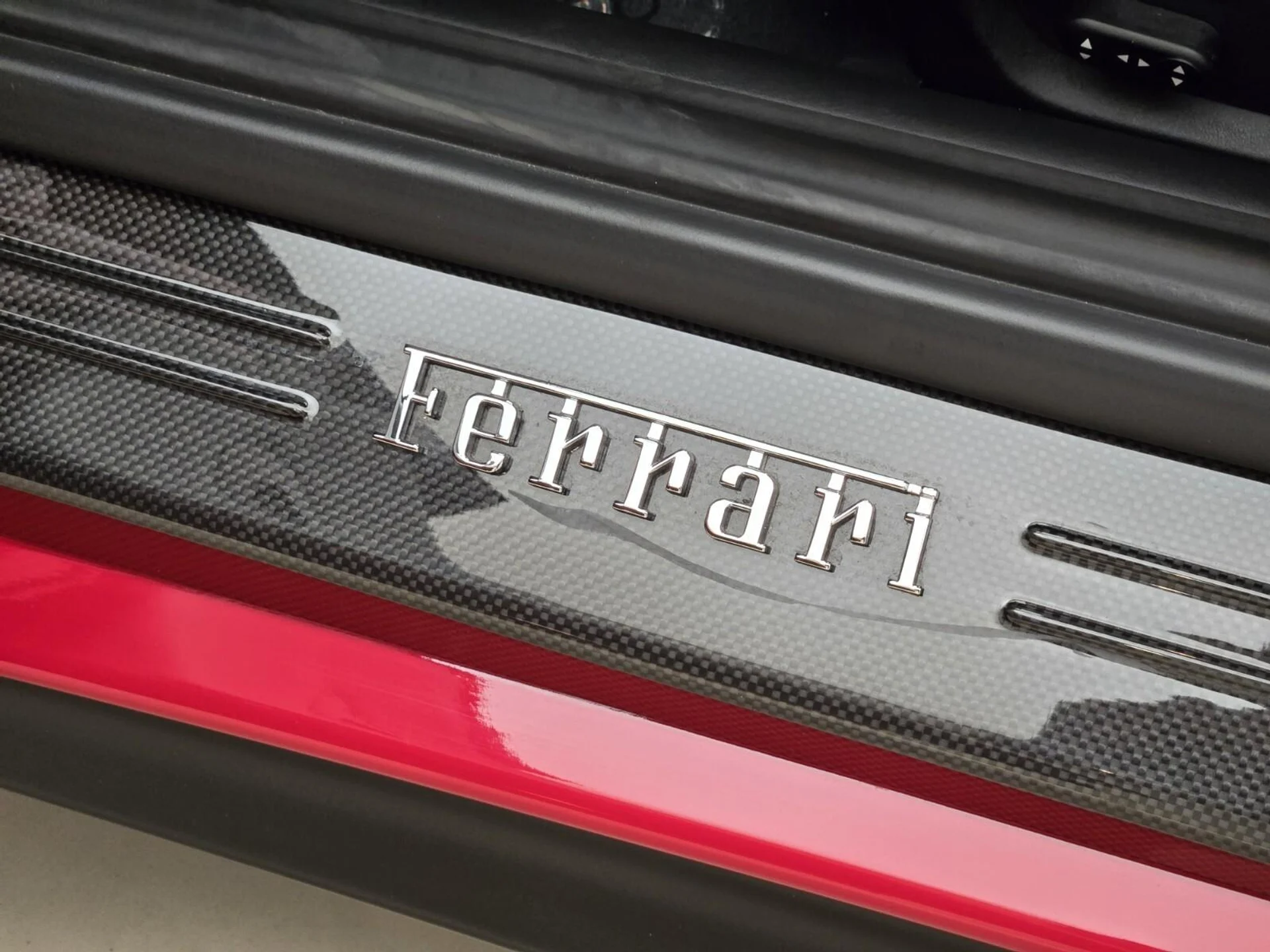 mph033_2474626177_Used_2016_Ferrari_F12_Berlinetta_1760770863_52a833a9e1
