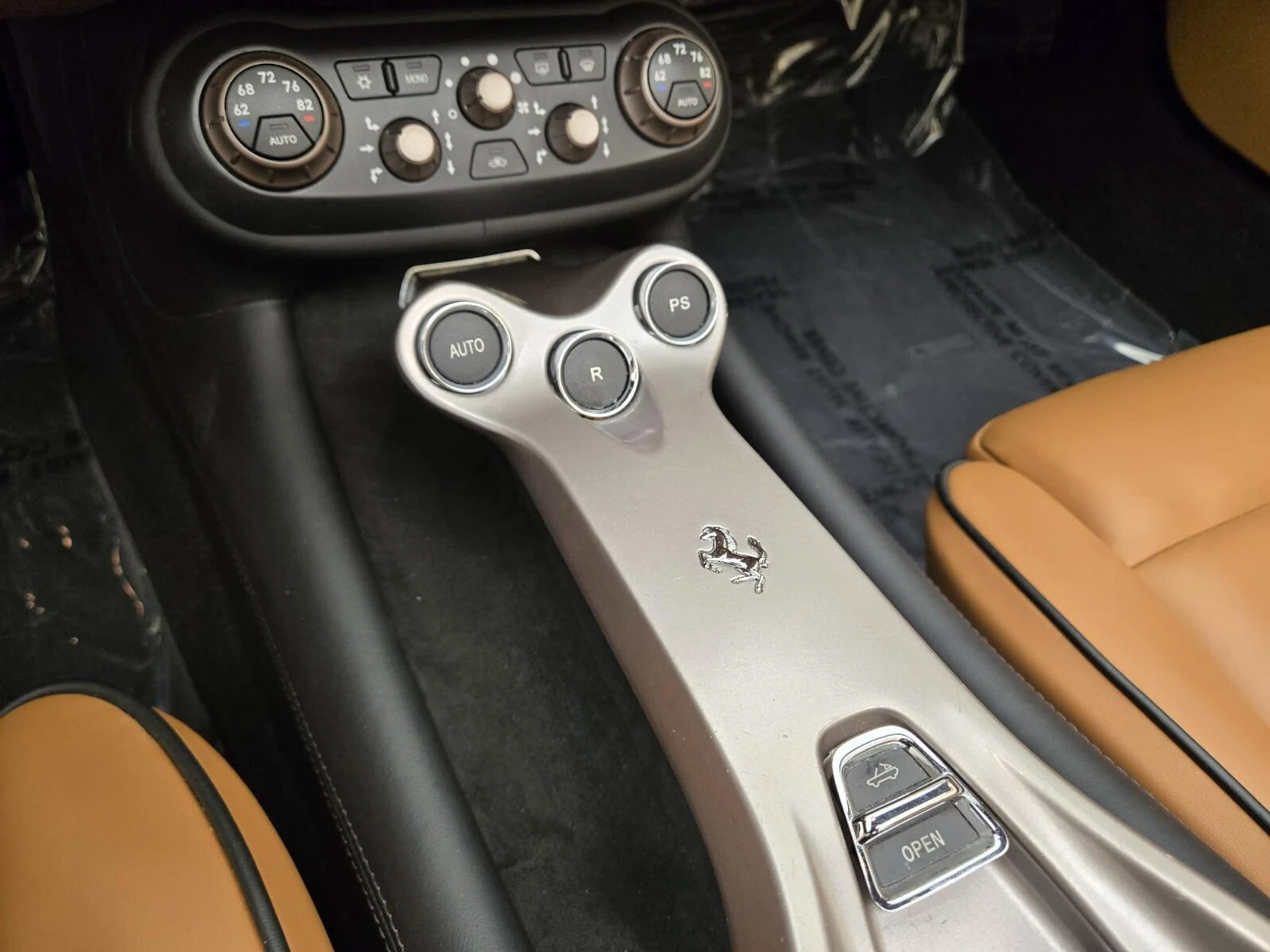 mph033_2476283920_Used_2012_Ferrari_California_1753249615_f9a014c9de