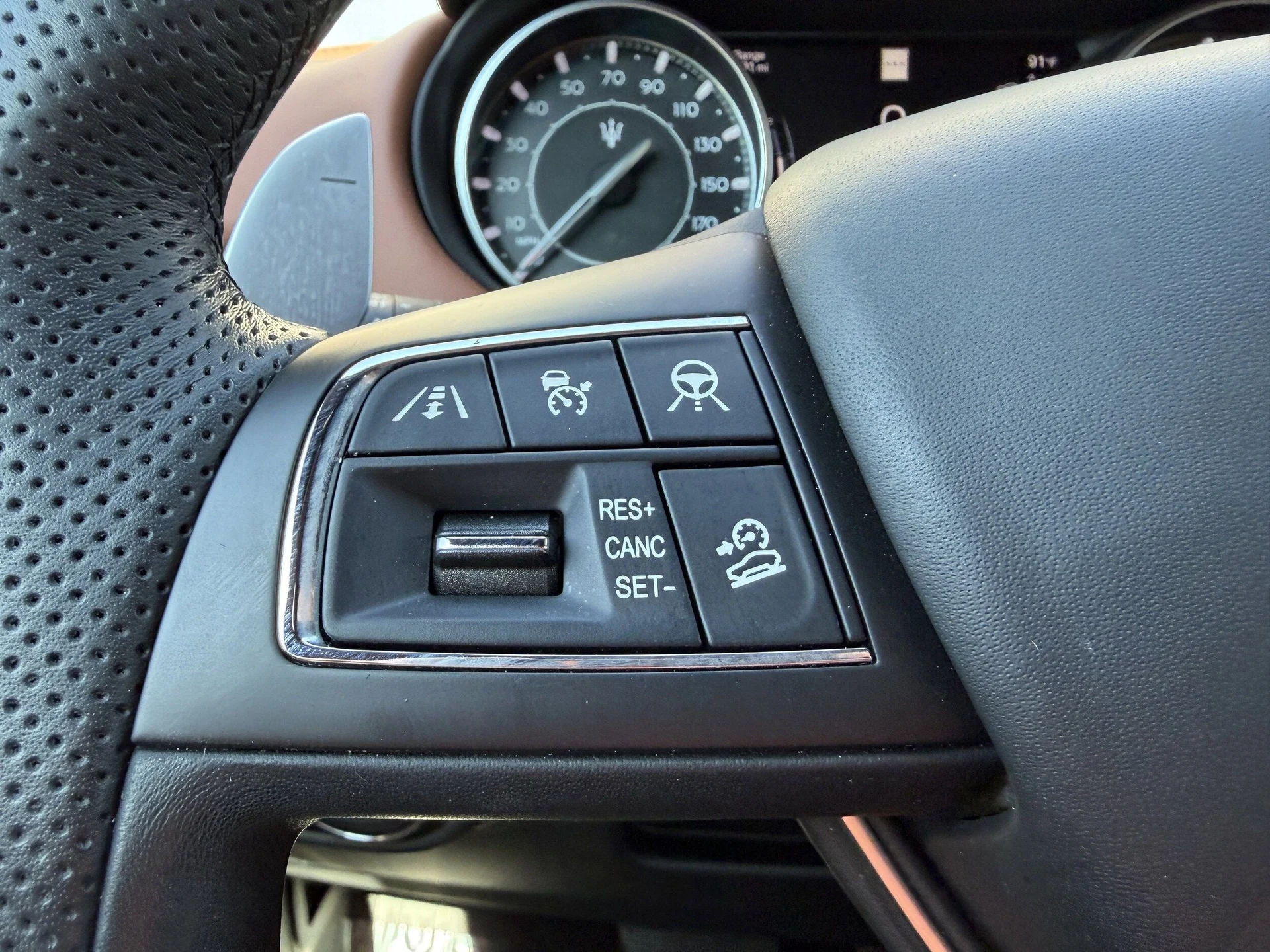 mph033_2480679118_9d3767c55337d5d930ff840baba480b9x_130b67258f