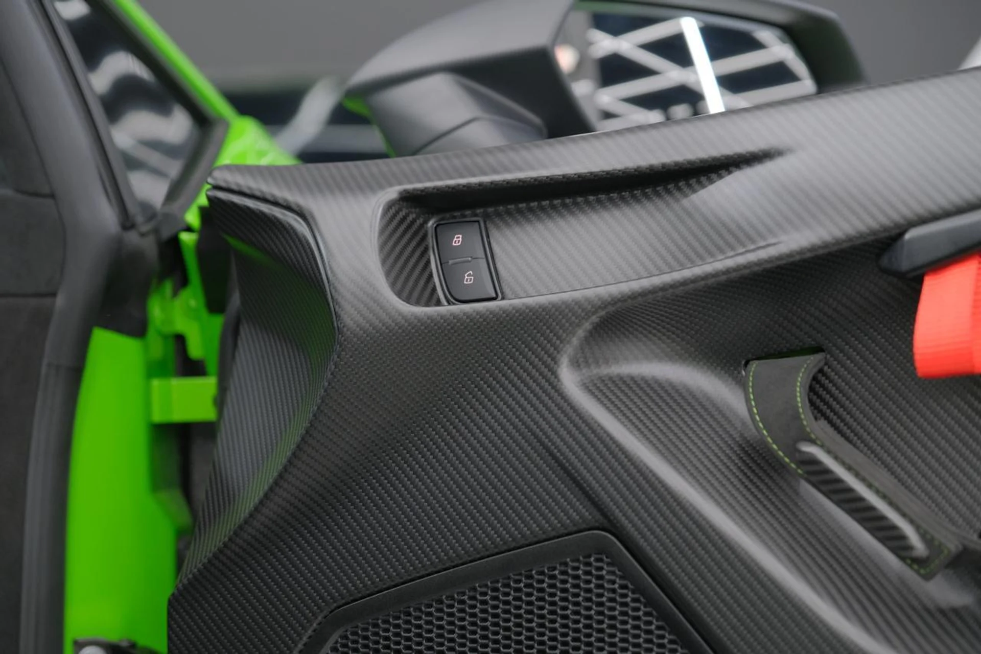 mph033_2484320425_d09e9f9980f7d33c1b8645932195231c_28cff7d710