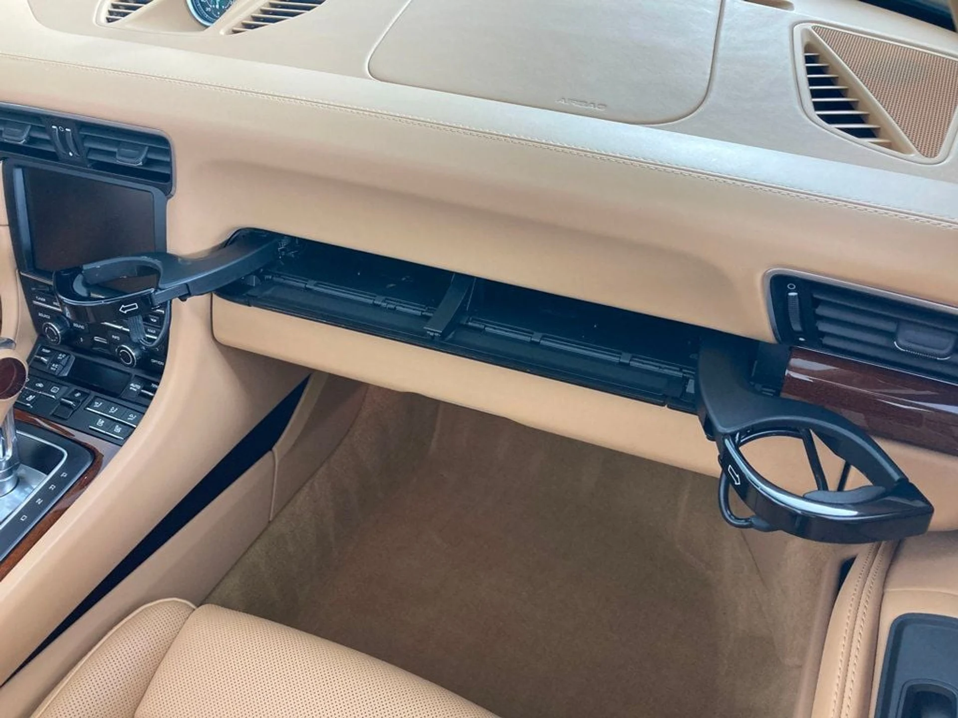 mph033_2486221925_22bd6857c4f00e88c5fe7c35f2eb95a0_2e2adce535