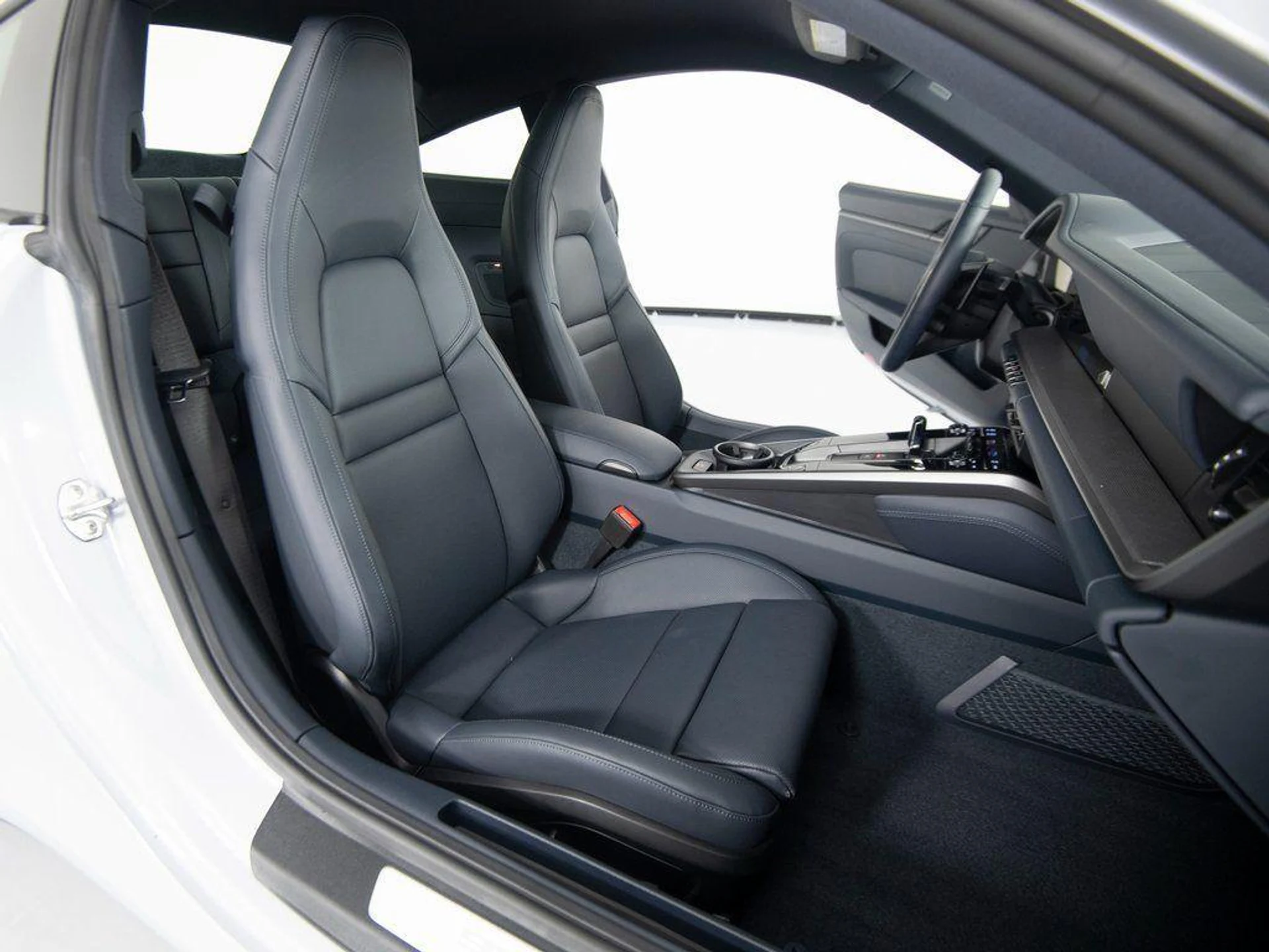 mph033_2489720120_azwgi_GAI_7_Qj_YJVVQ_2_C_Gb6h6q_Cv8_505b9c2c63