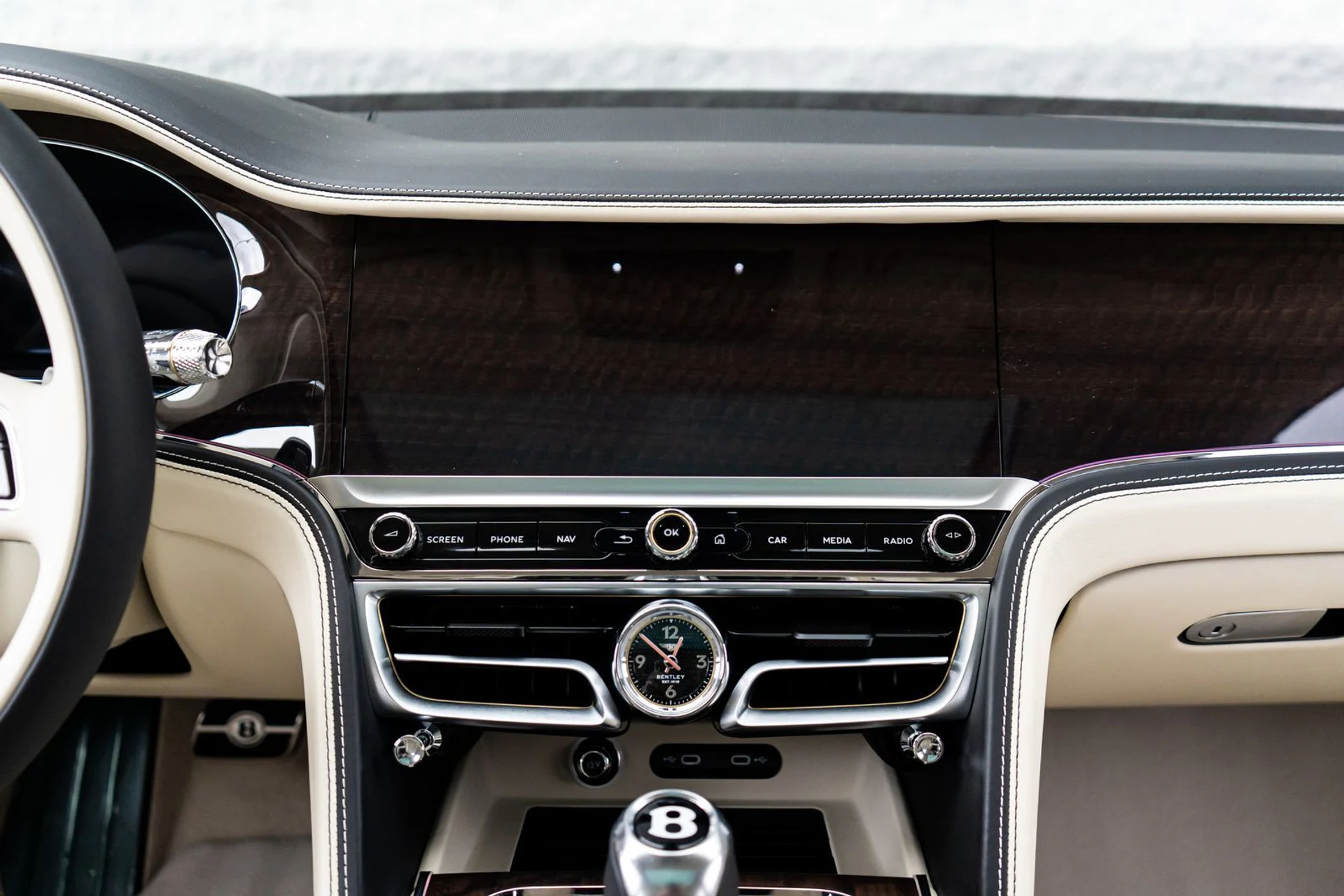 mph033_2500175859_68623339_69ed_477e_b694_bc8be1addf66_7cd5d13b88