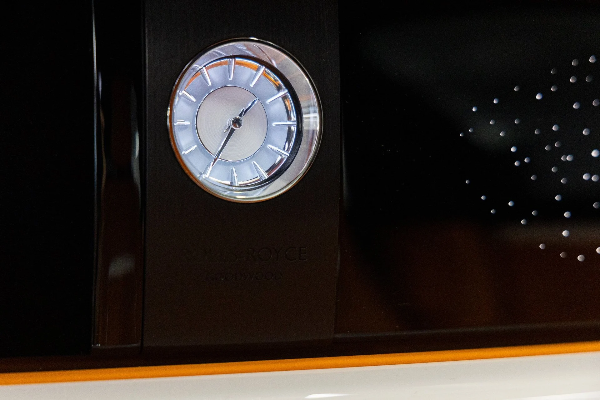 mph033_2503376626_a79c4211828a22e798128b7316d5ce9bx_3d8994e5b5