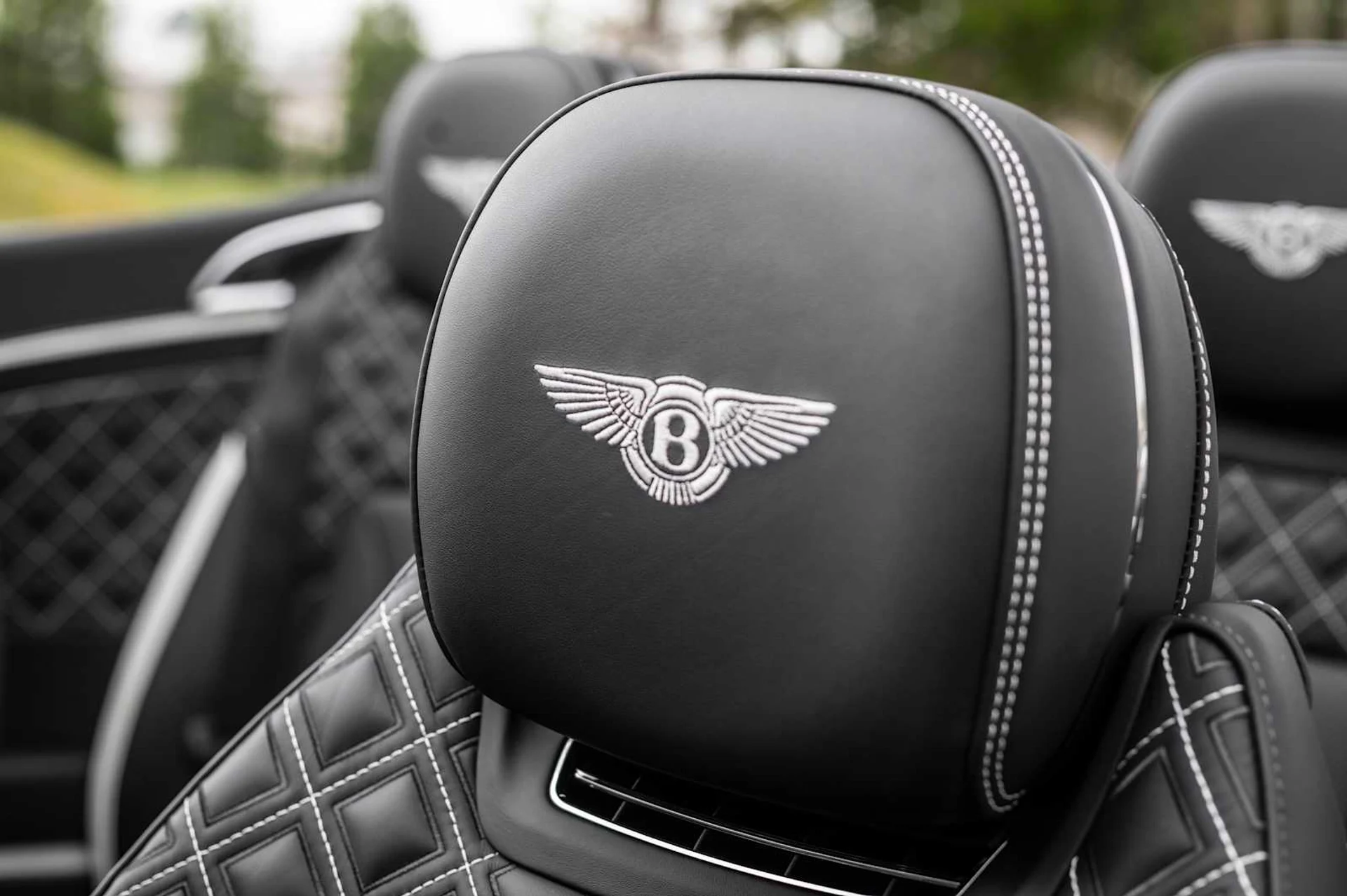 mph033_2504762296_838b198b7cc65e214340be0c6f8dda25x_af405a6074