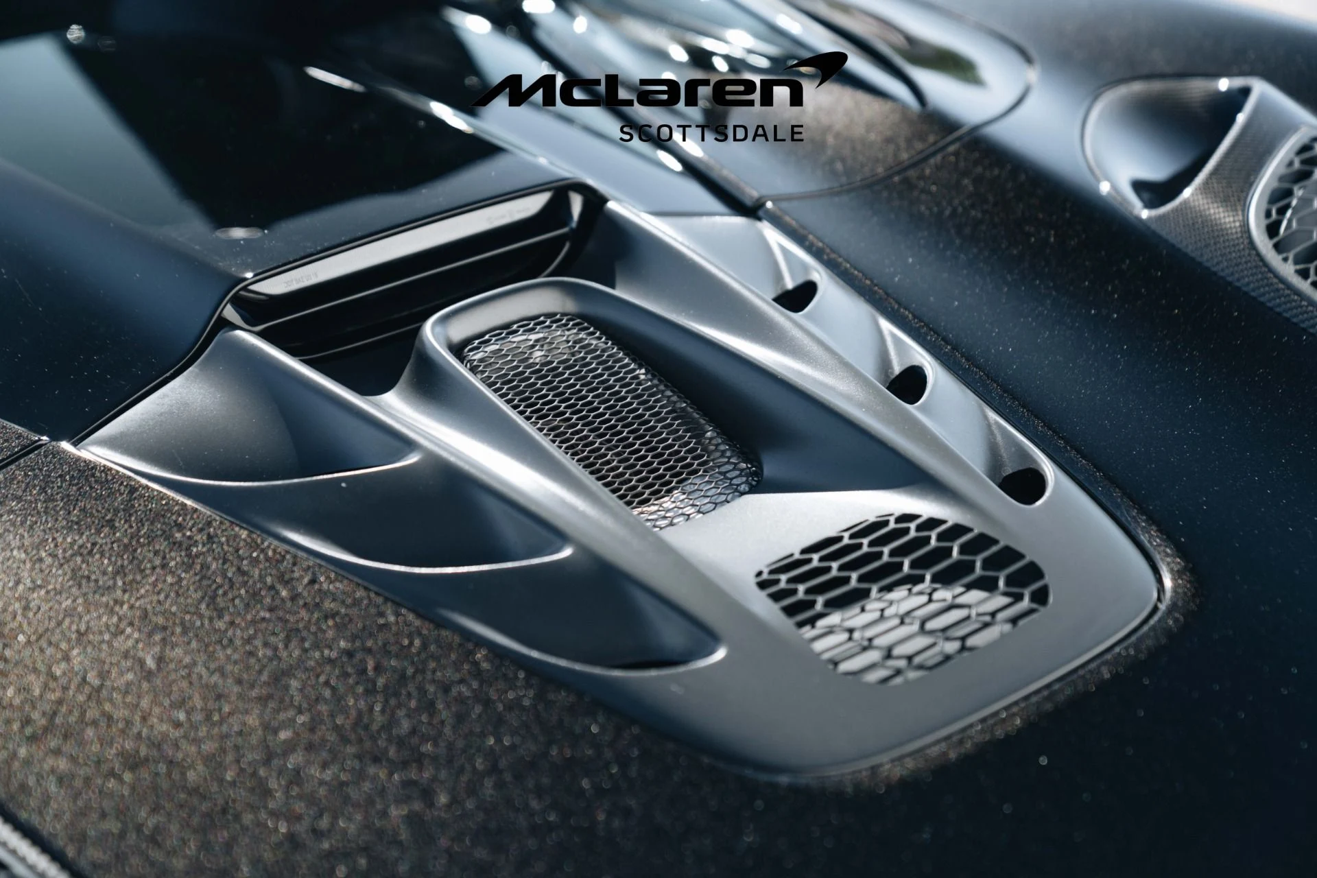 mph033_2520033862_Used_2025_MCLAREN_ARTURA_Performance_1731367172_a6c3d56fa9