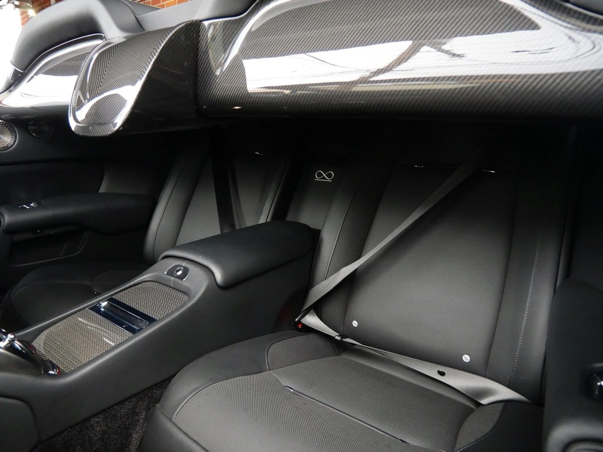 mph033_2522338817_13c68c9f57e5a7d18dac331301087a8cx_edd7b61506