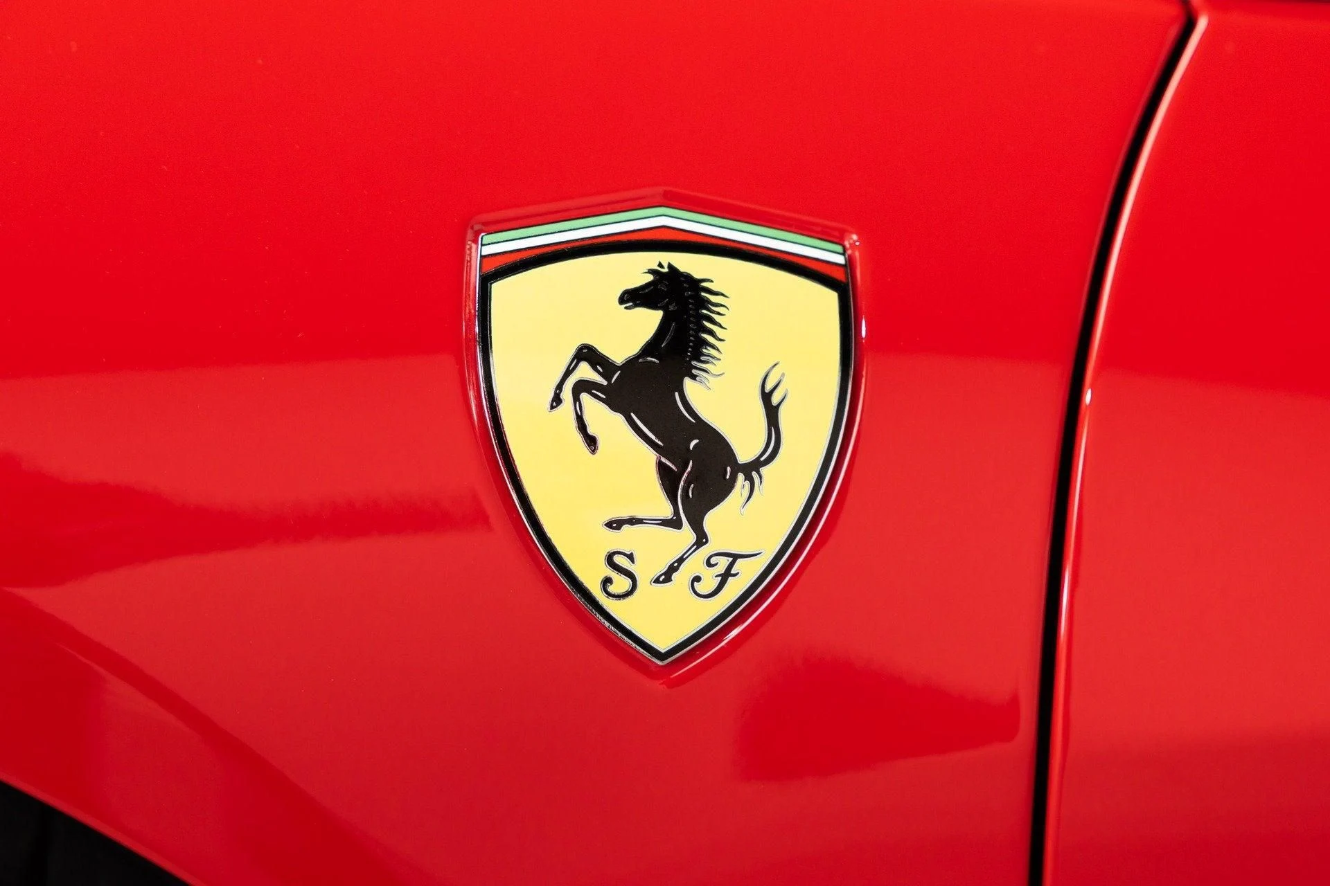 mph033_252694290_Used_2013_Ferrari_458_Spider_1791380414_9c28623222