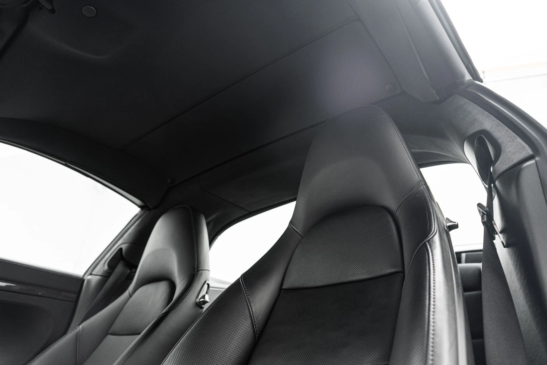 mph033_2536067893_Used_2016_Porsche_911_Targa_4_S_Premium_Package_Heated_and_Ventilated_Seats_1784745982_1c33983bd3