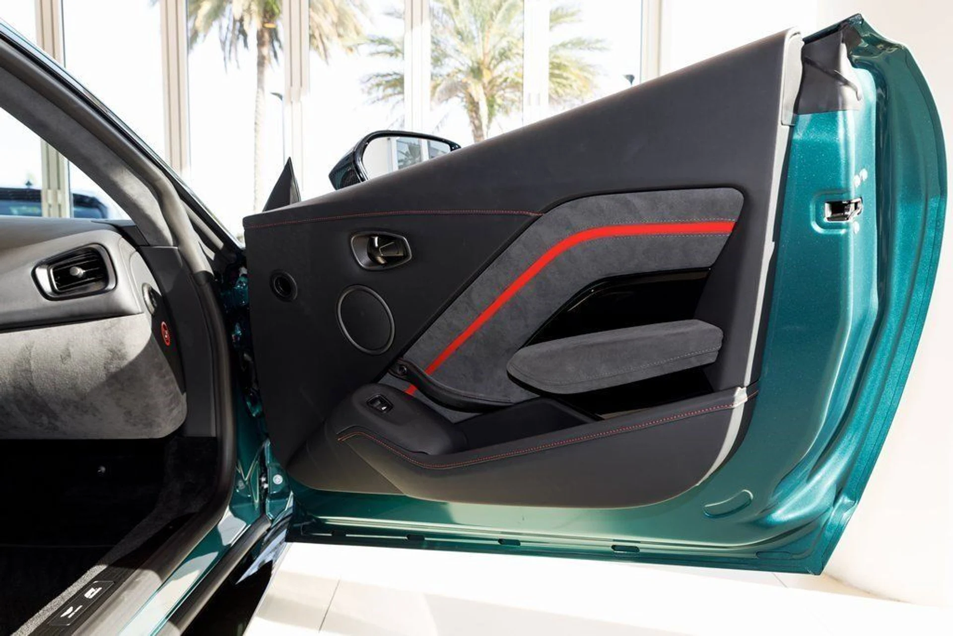 mph033_254101866_f2c506ff221516380d9307262e5957a2_f7eb6489dd