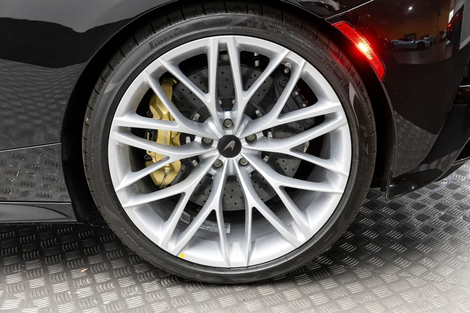 mph033_2541334771_34_1d49431bef