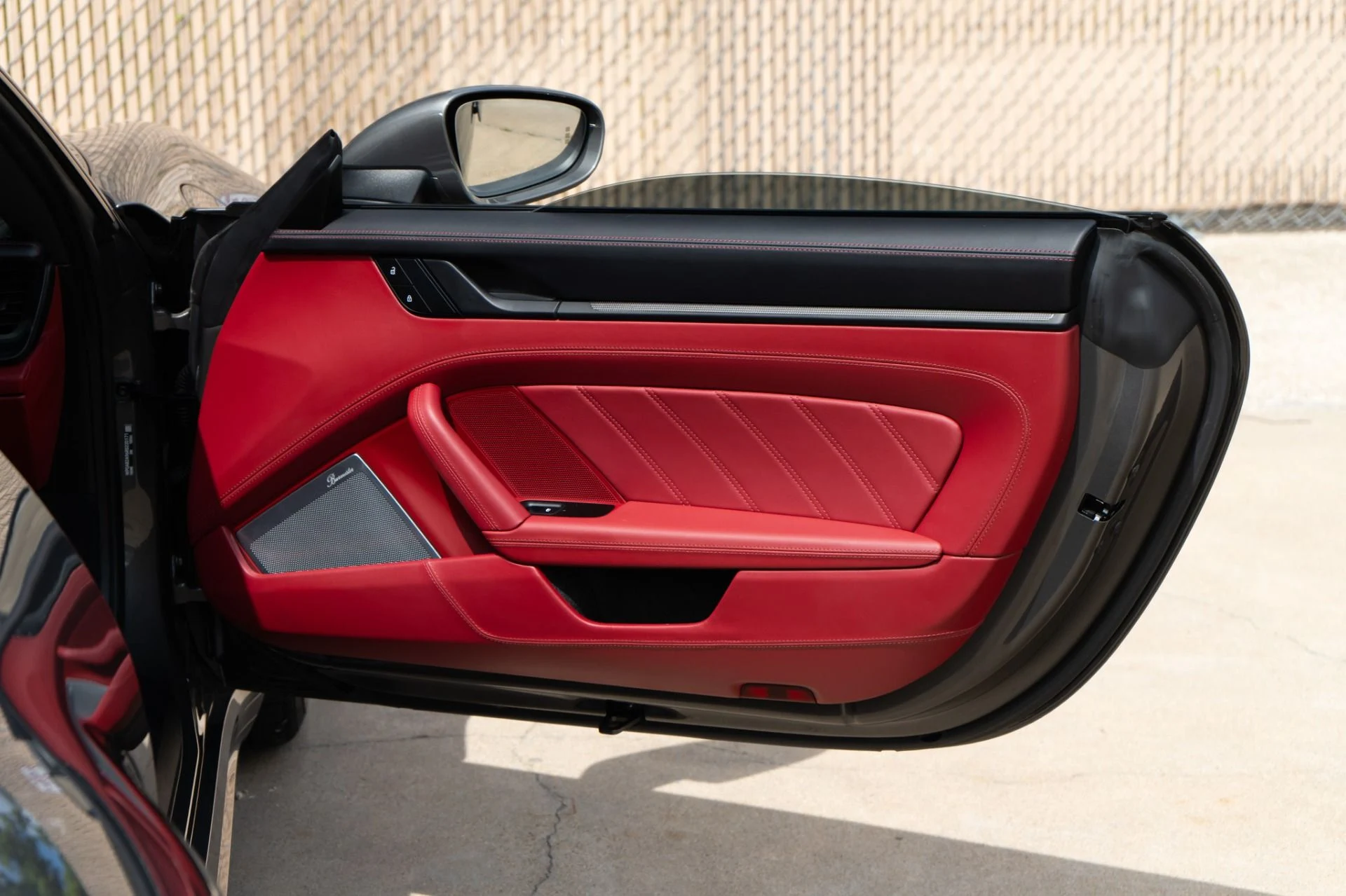 mph033_2548488749_Used_2024_Porsche_911_Carrera_4_GTS_1788372630_cfc198657d