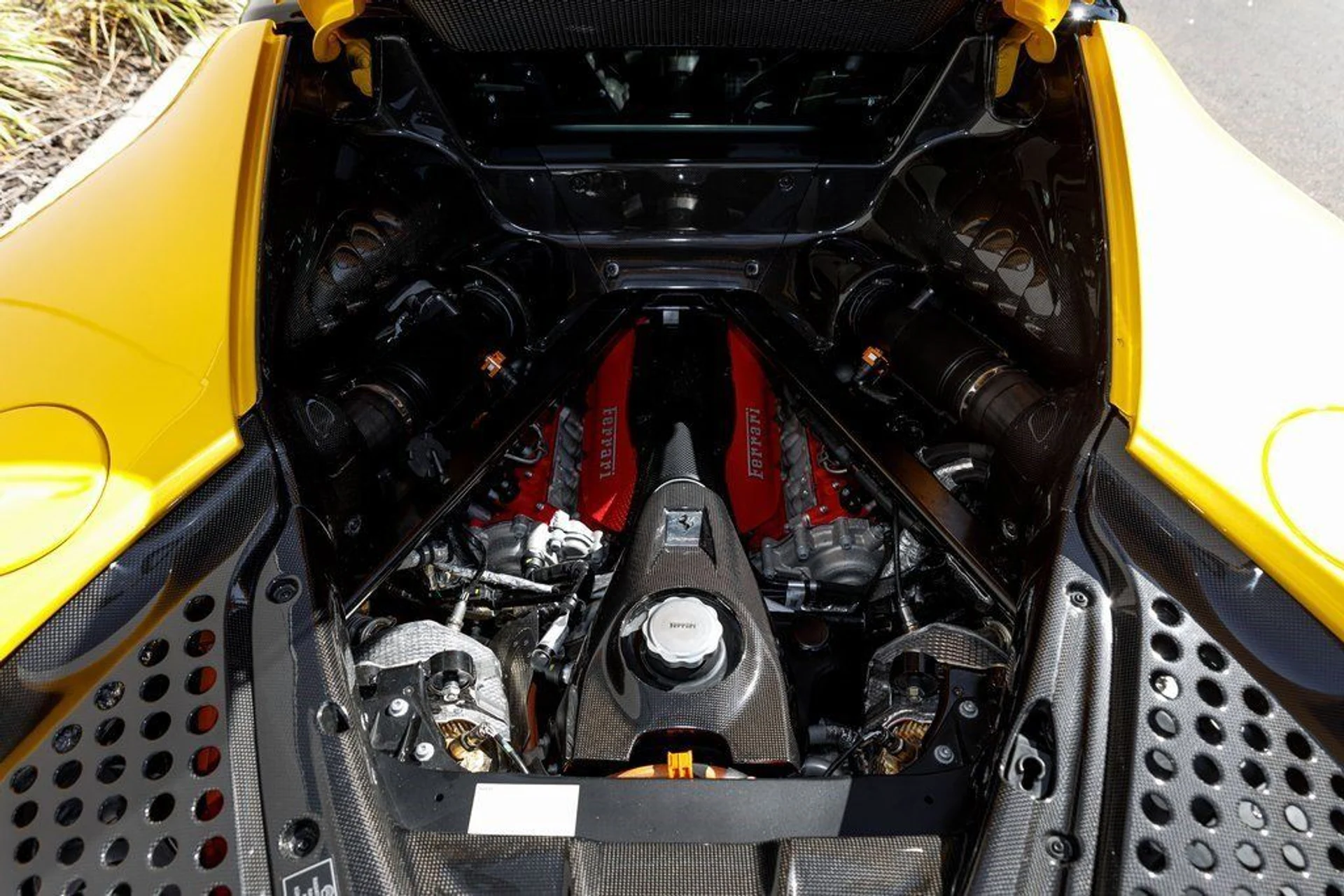 mph033_2556196179_13d9878bbc92f9f4fcb9d5c96a3edf7e_88613aca9d