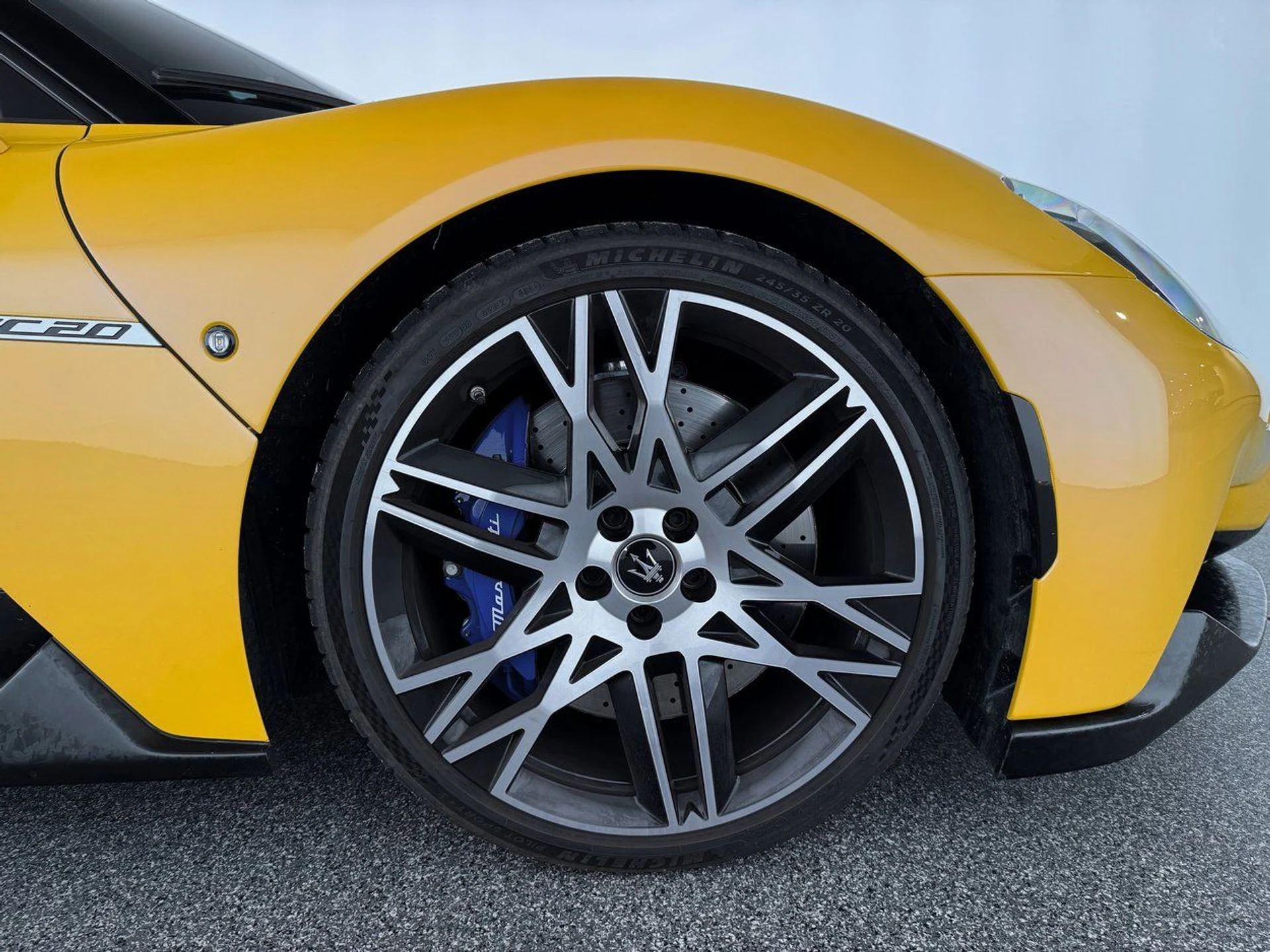 mph033_2559942335_c9c060e629099d79466655c560c8dda5x_70938d2b10