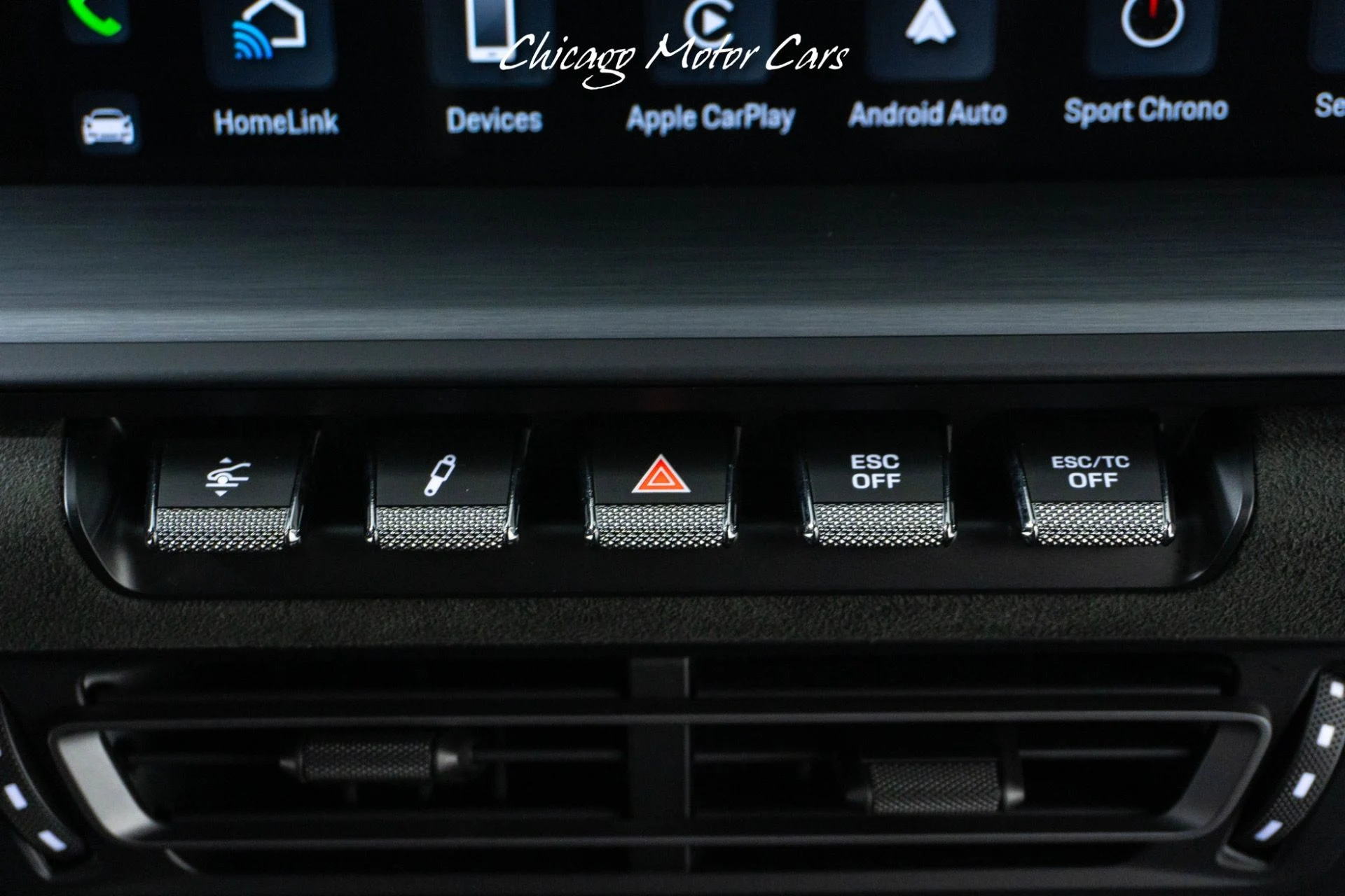 mph033_2560579307_12938_p34_l_a0d7593903