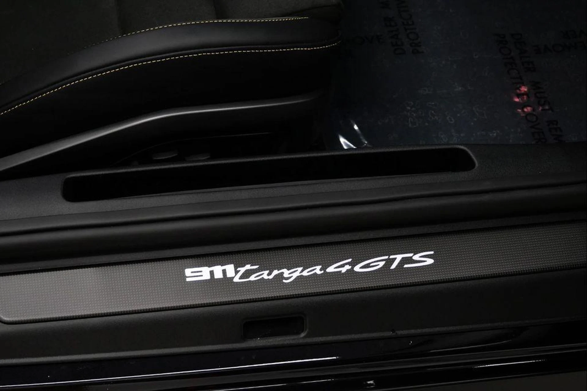 mph033_2561429279_ms_AC_Mb_V_Ab_Ve5xd_YL_9_Dlqu5k3_U_7583b0f51b