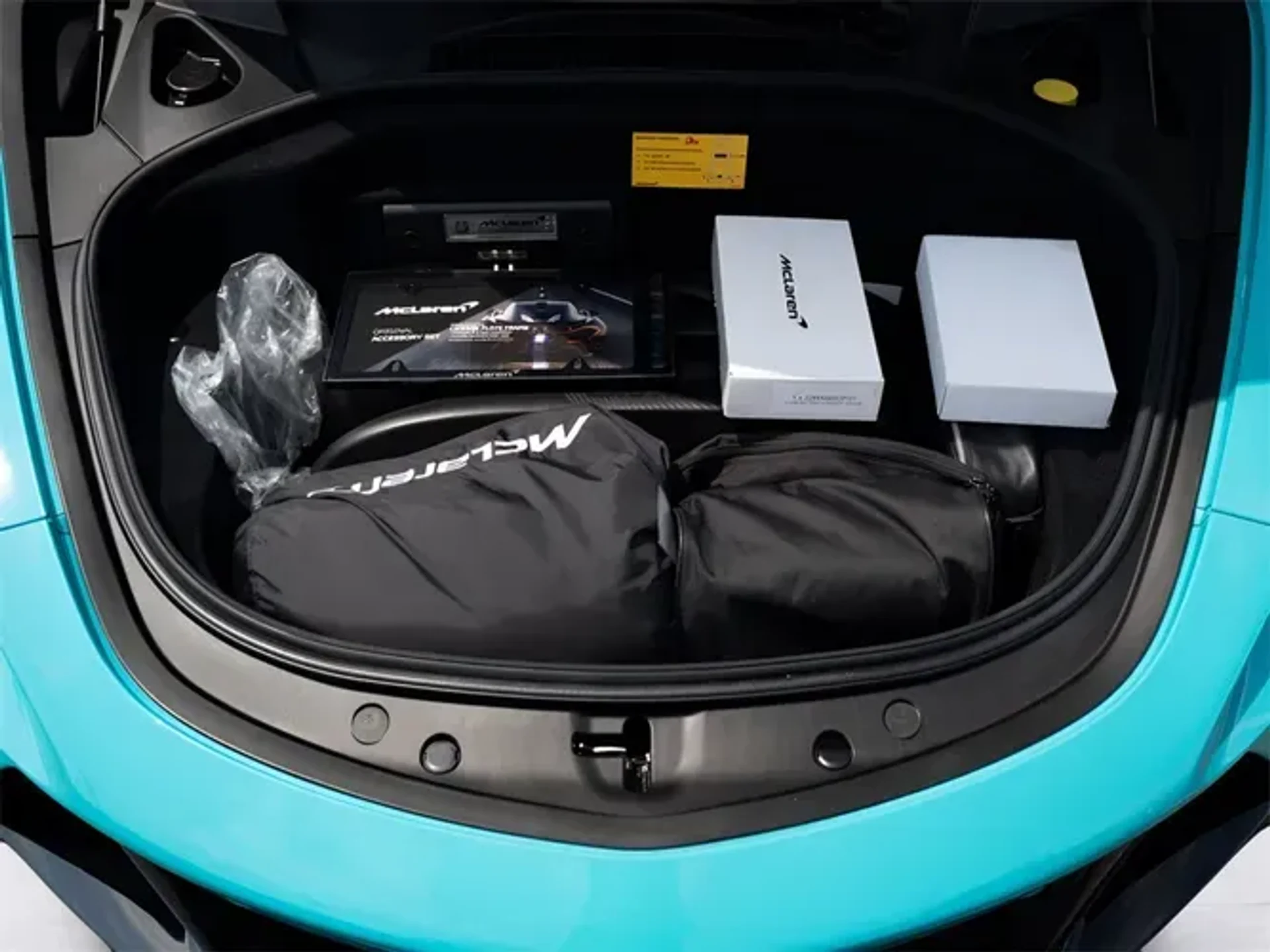 mph033_2587797204_g_V5_G_Og_Zj0_Jhs_P8_DP_med_5ee992ea45