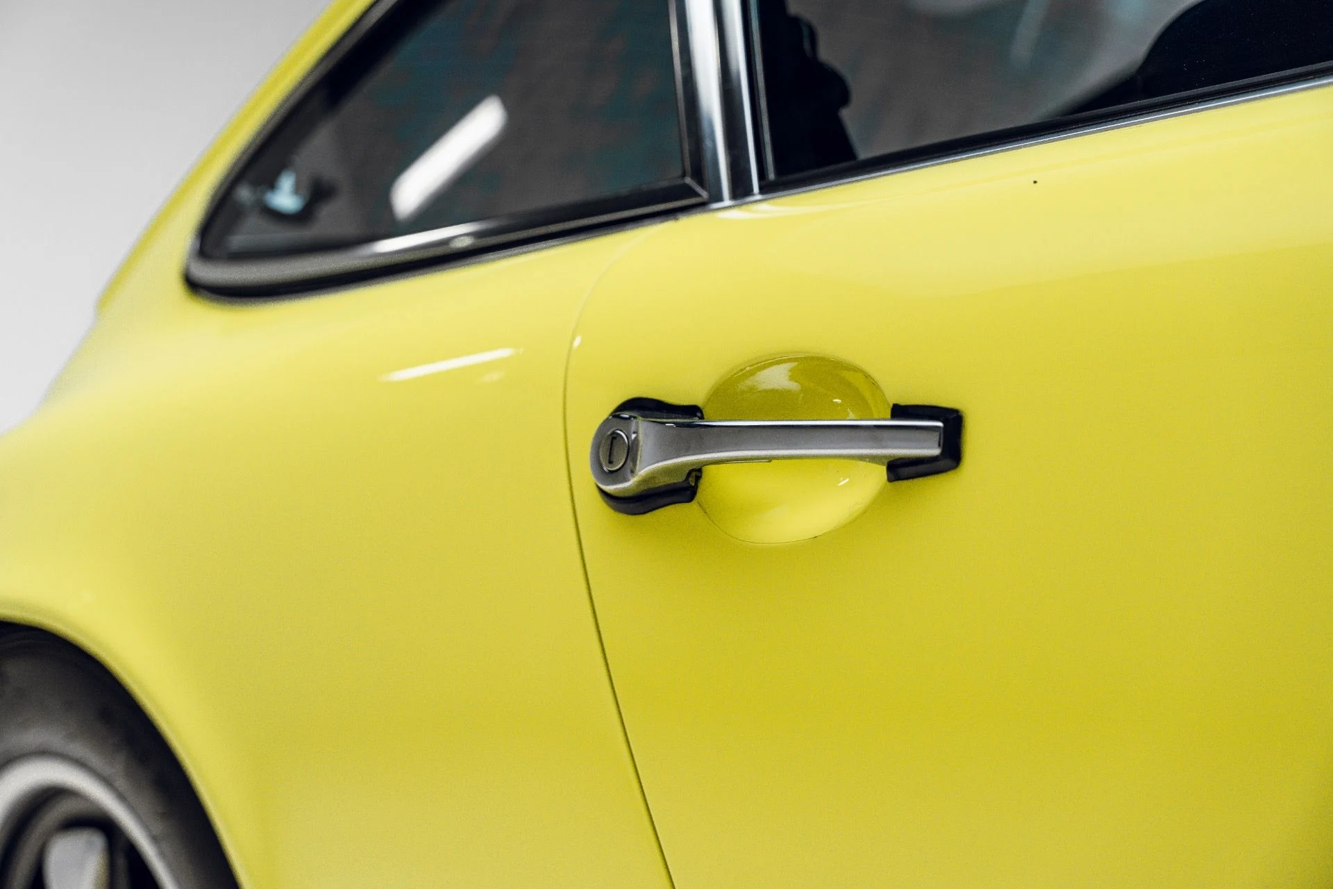 mph033_2590964434_Used_1973_Porsche_911_S_1784324222_b1f8bde674